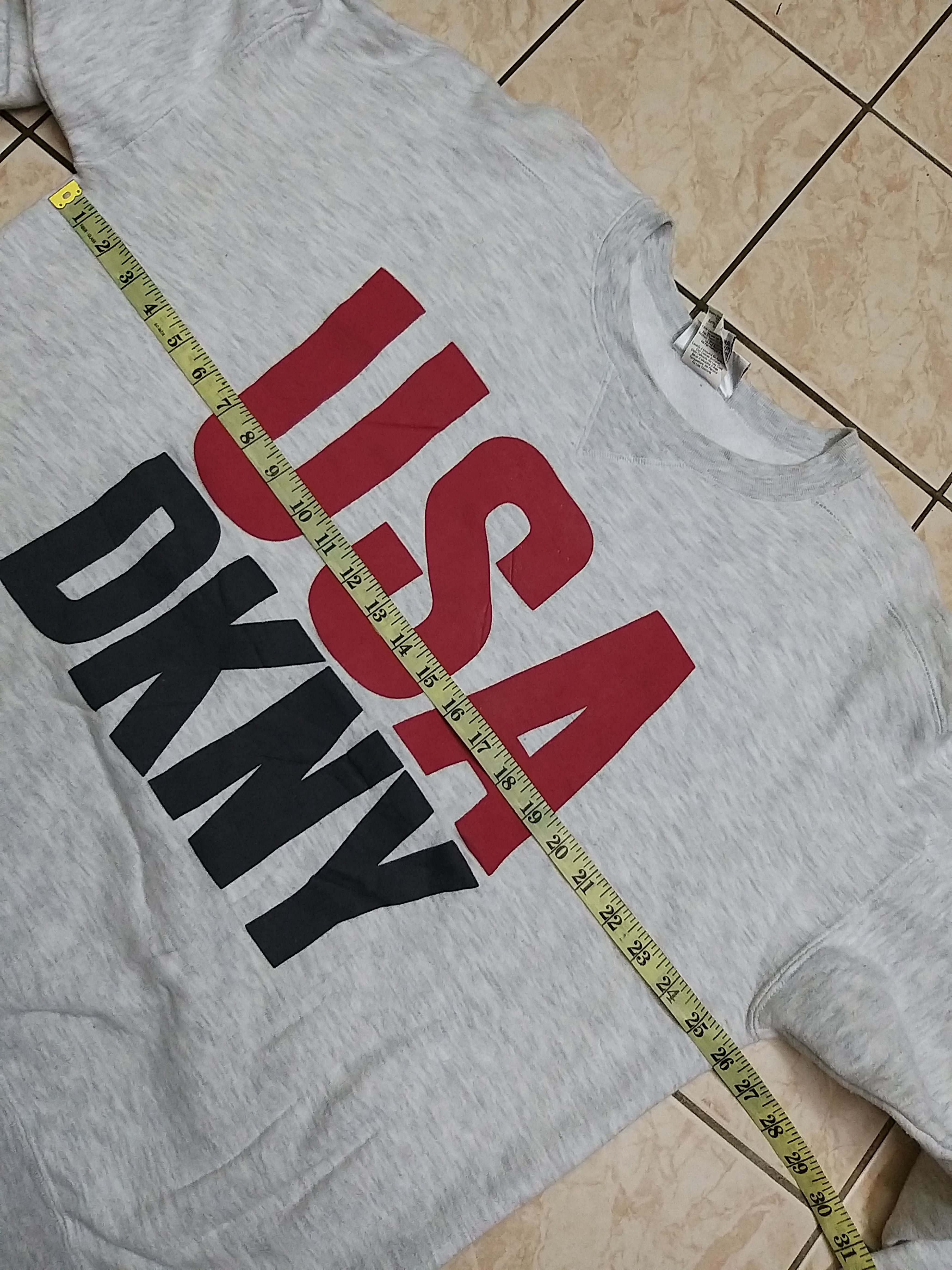 DKNY VINTAGE DKNY USA DONNA KARAN NEW YORK PULLOVER SWEATSHIRT Size US XXL / EU 58 / 5 - 5 Thumbnail