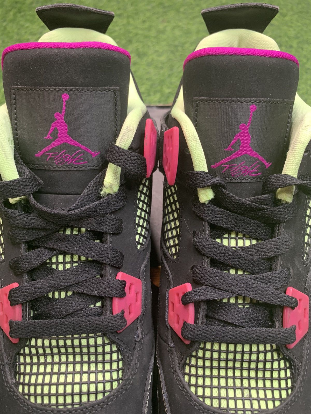 Jordan Brand Air Jordan 4 Retro 30th GG Fuchsia 2015 Size US 8 / EU 41 - 4 Thumbnail