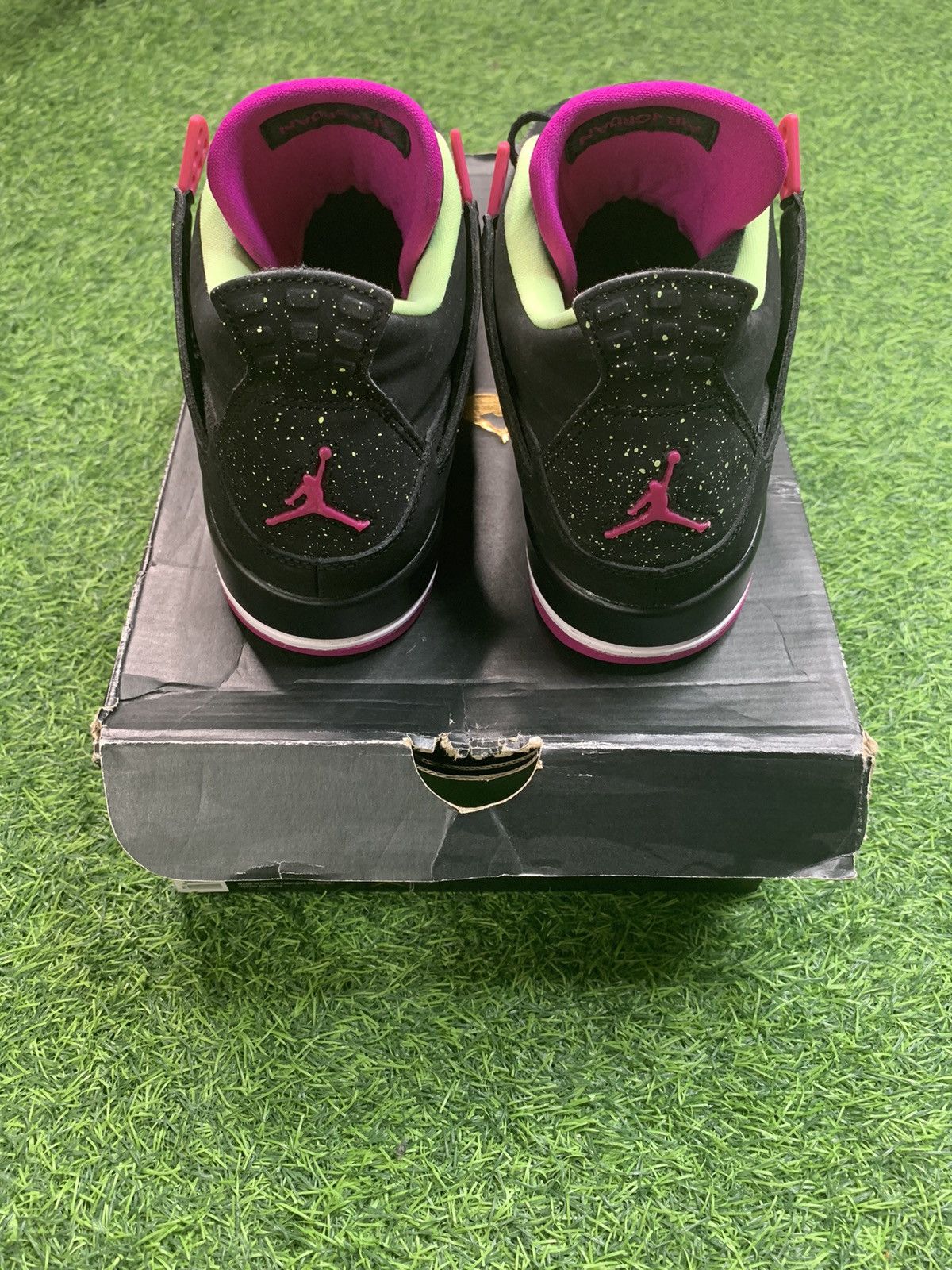 Jordan Brand Air Jordan 4 Retro 30th GG Fuchsia 2015 Size US 8 / EU 41 - 5 Thumbnail
