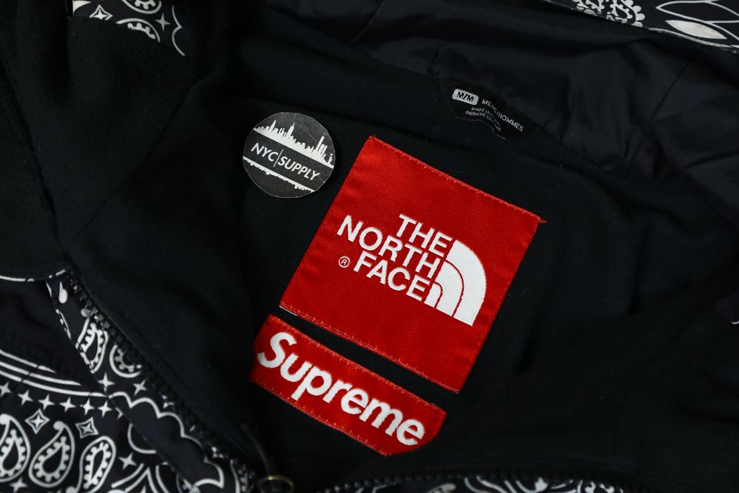 FW14 Supreme TNF The North Face Bandana Mountain Jacket Red Size Medium