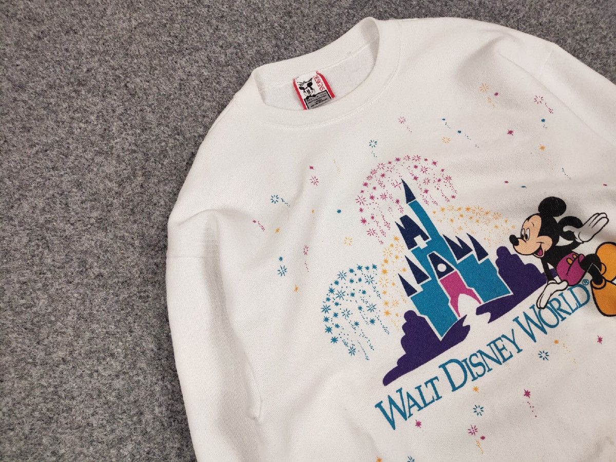 Mickey Mouse Vintage 80s Walt Disney Mickey Mouse Made In USA Sweatshirt Size US L / EU 52-54 / 3 - 7 Thumbnail