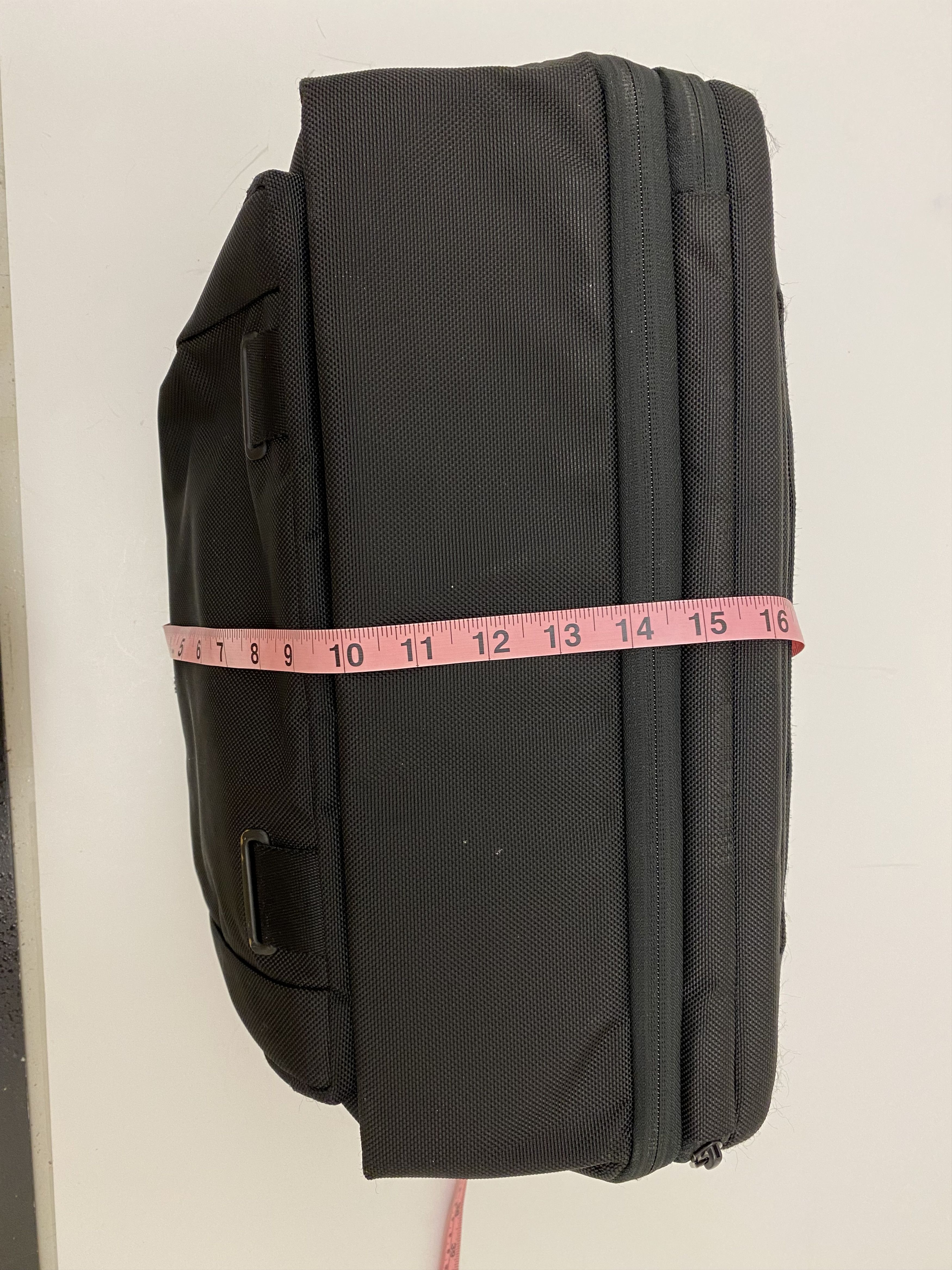 Tumi Bag Black 58541D Expandable Laptop briefcase/messenger Size ONE SIZE - 14 Thumbnail
