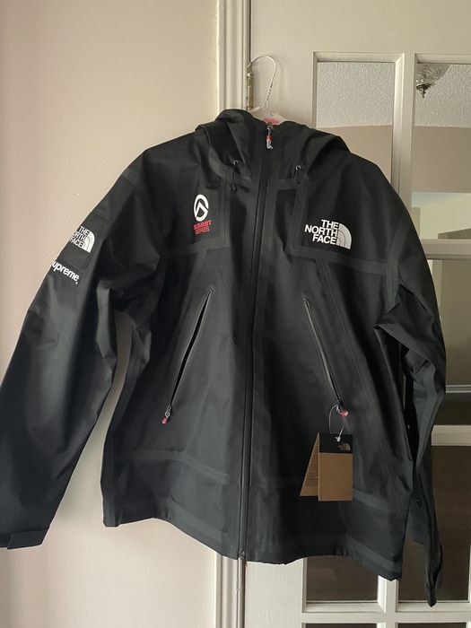 Supreme Supreme x Northface Summit Series Outer Tape Seam Jacket