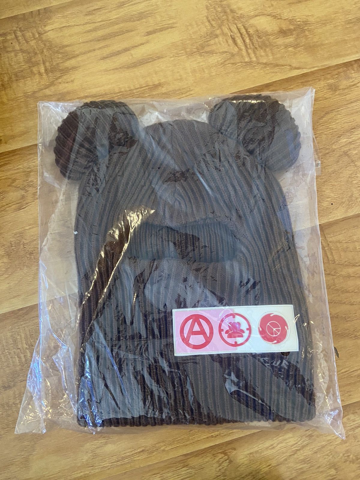 Japanese Brand × Vintage Jose Wong x Stay Stillz brown teddy beanie Size ONE SIZE - 4 Thumbnail