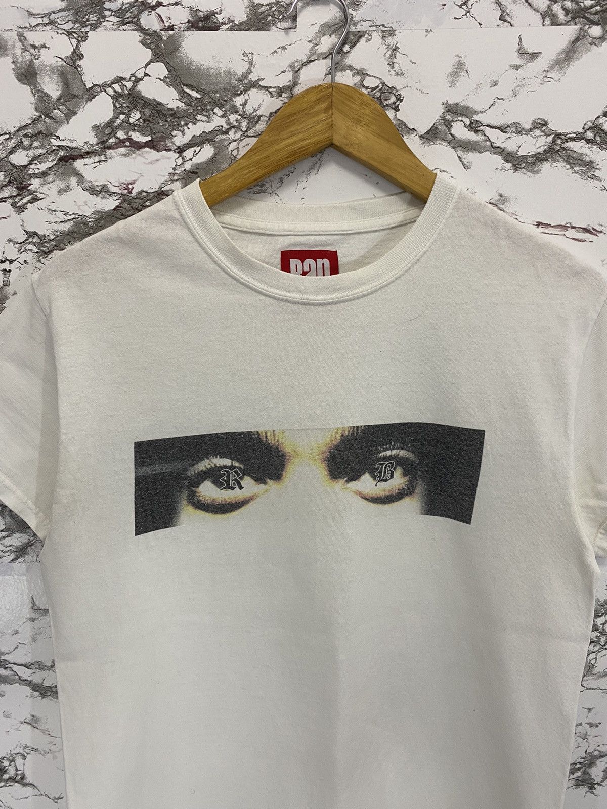 NBA × Rap Tees × Vintage Vintage Tupac Rap Battle T-Shirt Size US M / EU 48-50 / 2 - 4 Thumbnail