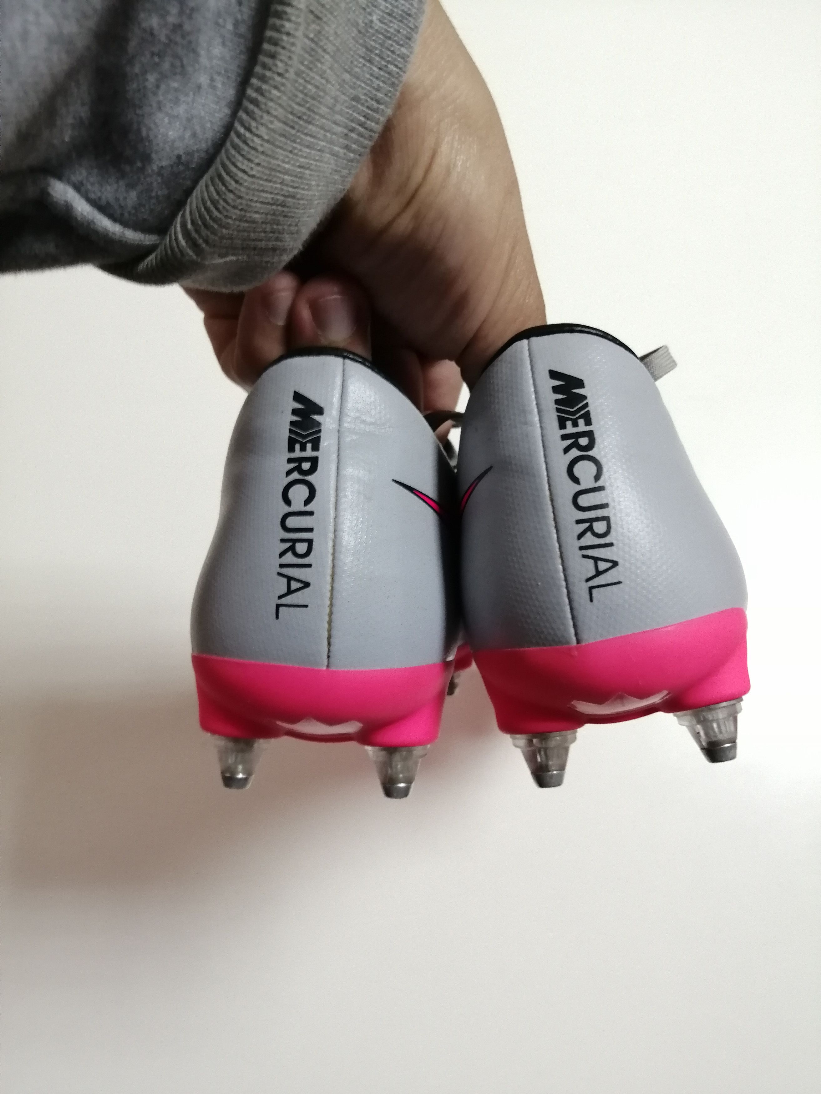 Nike Nike Mercurial Victory V Size US 7 / EU 40 - 4 Thumbnail