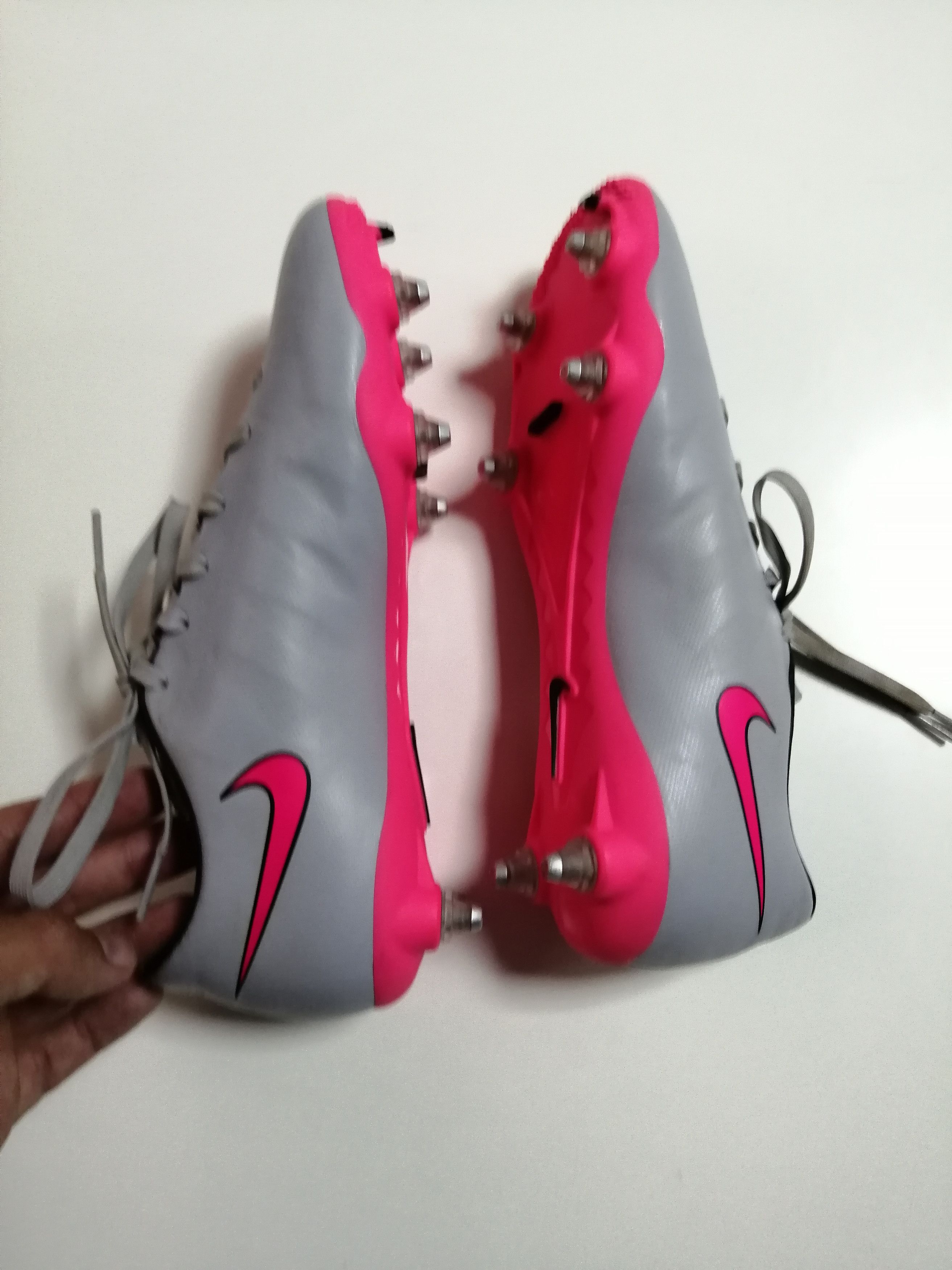 Nike Nike Mercurial Victory V Size US 7 / EU 40 - 3 Thumbnail
