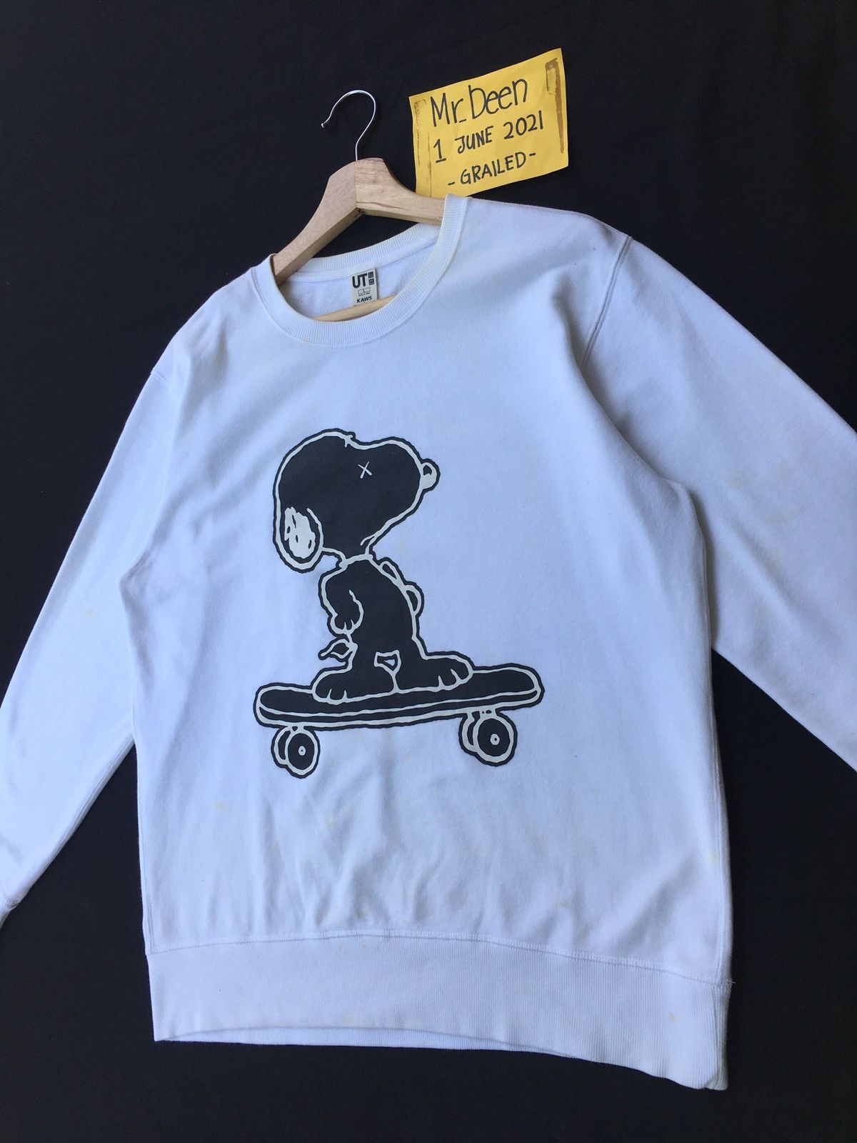 Kaws × Peanuts × Uniqlo Rare Joe Kaws x Uniqlo Peanuts Snoopy Sweatshirt Size US L / EU 52-54 / 3 - 4 Thumbnail