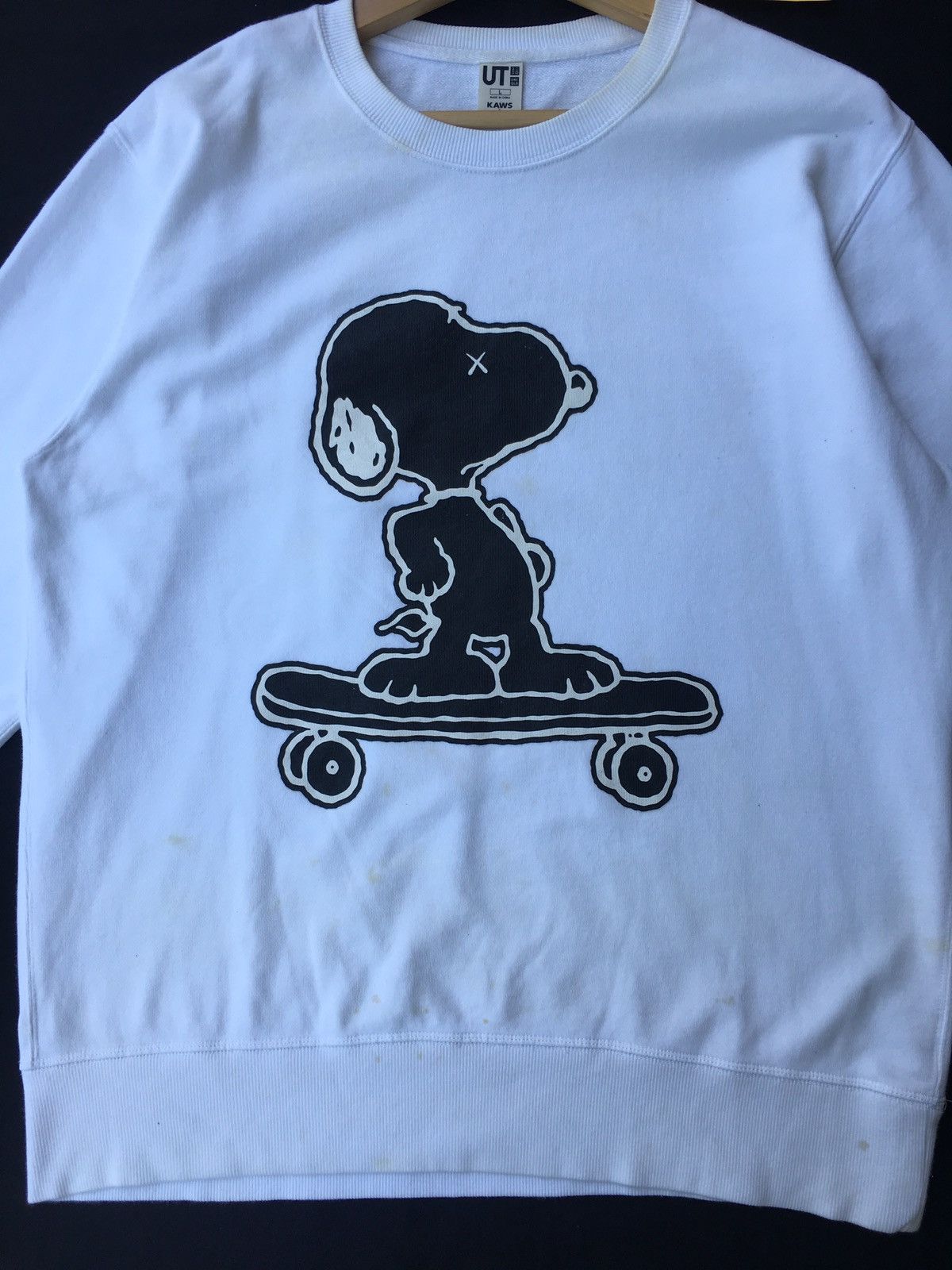 Kaws × Peanuts × Uniqlo Rare Joe Kaws x Uniqlo Peanuts Snoopy Sweatshirt Size US L / EU 52-54 / 3 - 5 Thumbnail