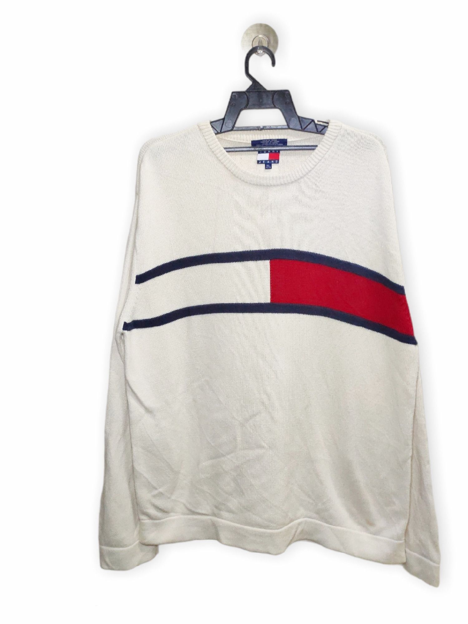 Vintage Vintage 90's Tommy Hilfiger Knitware #01062702 | Grailed