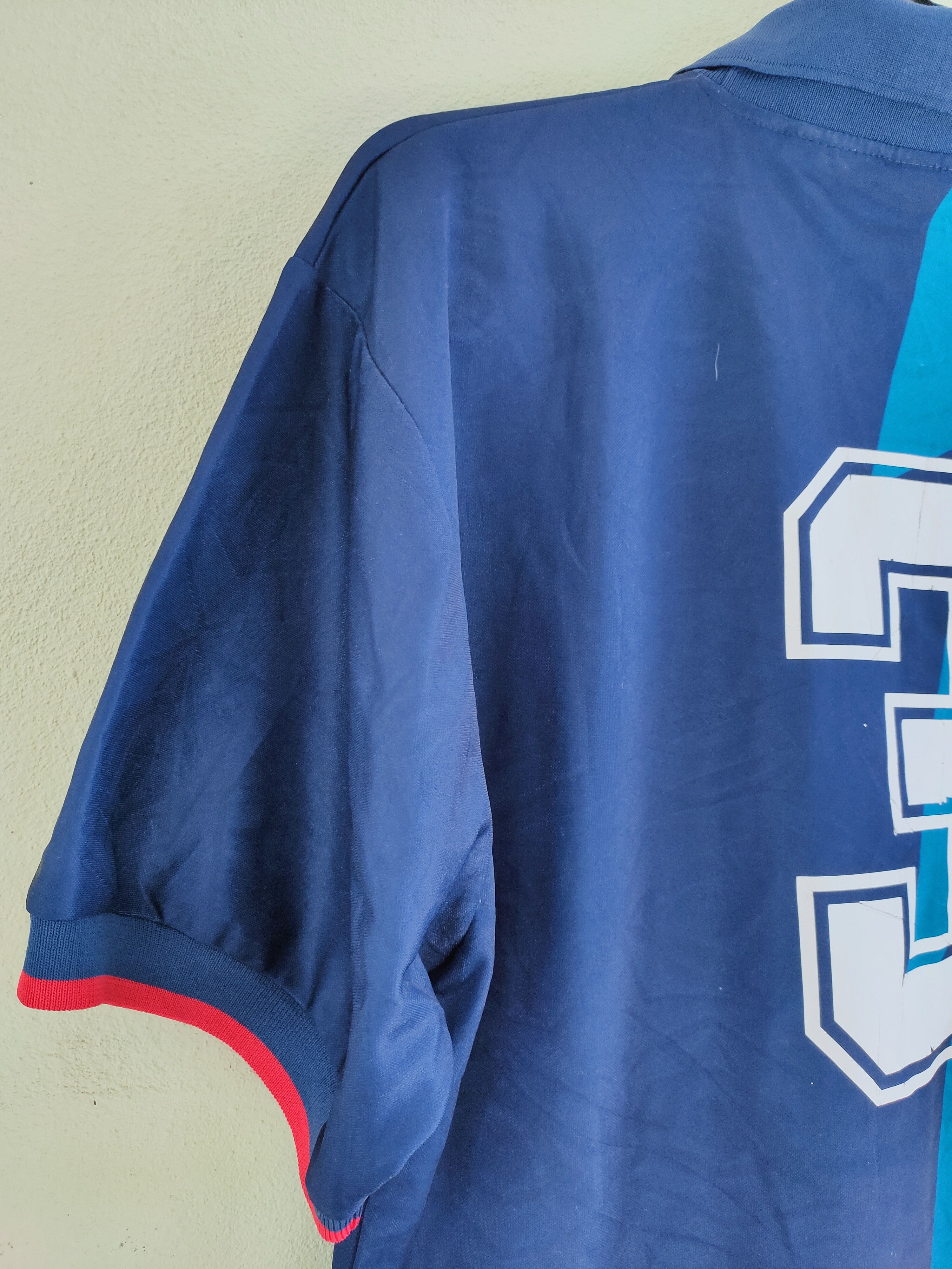Vintage Vintage 90's ARSENAL away jersey by NIKE Size US L / EU 52-54 / 3 - 13 Thumbnail