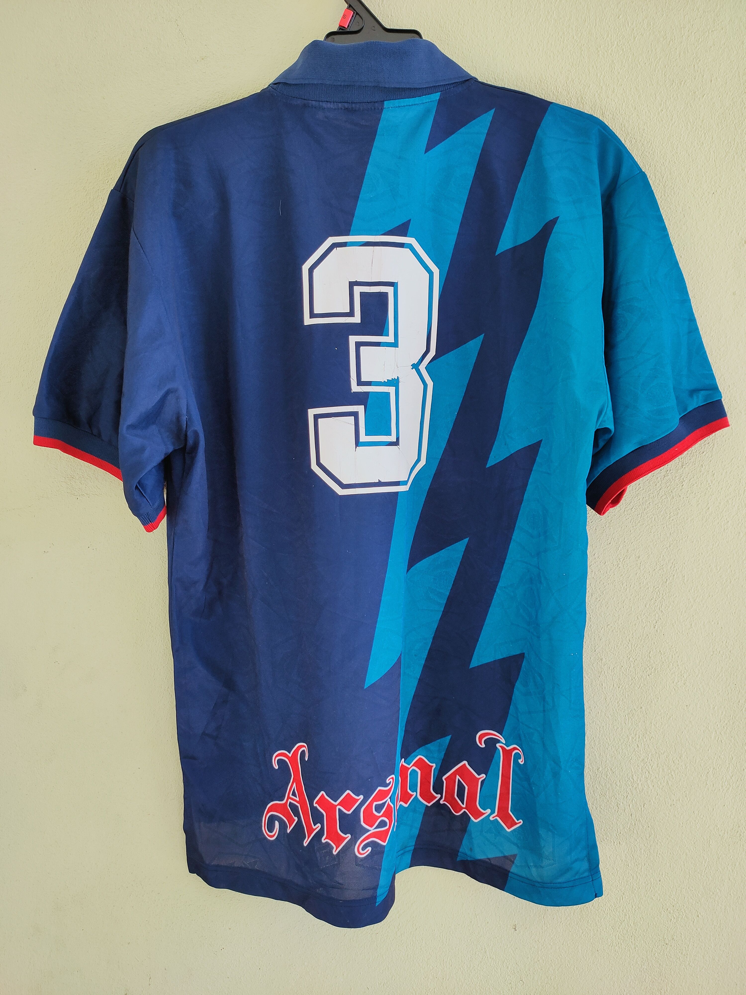 Vintage Vintage 90's ARSENAL away jersey by NIKE Size US L / EU 52-54 / 3 - 11 Thumbnail