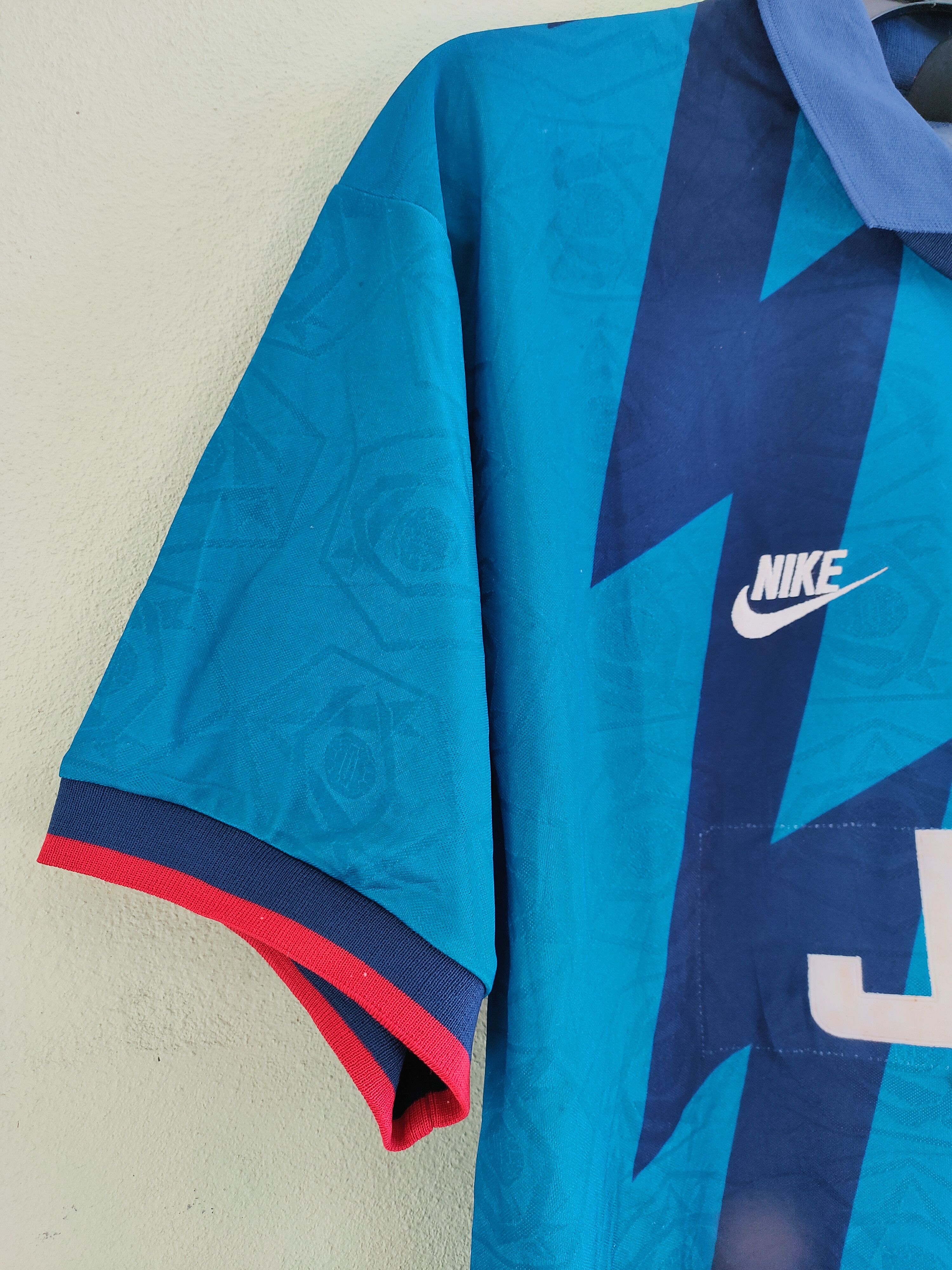 Vintage Vintage 90's ARSENAL away jersey by NIKE Size US L / EU 52-54 / 3 - 7 Thumbnail