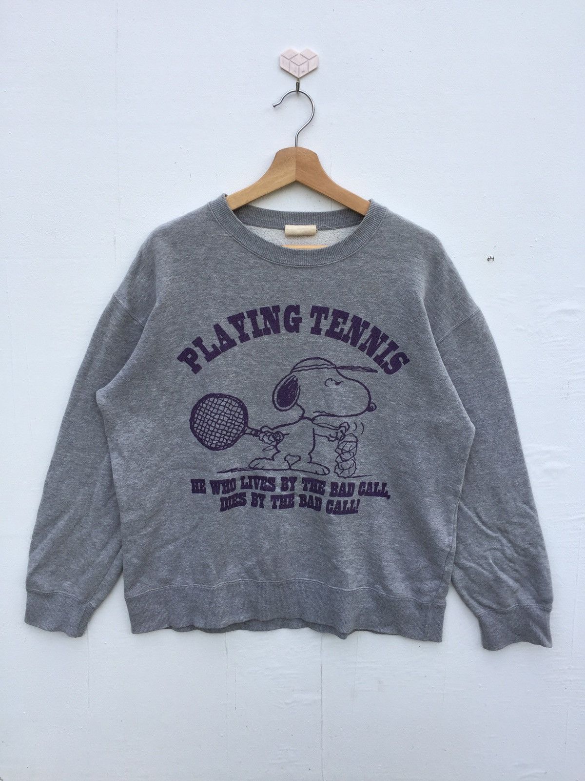 Peanuts Vintage Peanuts Snoopy Playing Tennis Sweatshirt Size US XL / EU 56 / 4 - 1 Thumbnail
