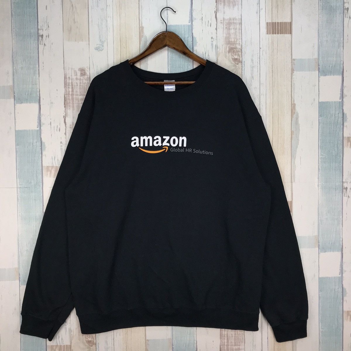 💥RARE💥VINTAGE AMAZON SWEATSHIRT