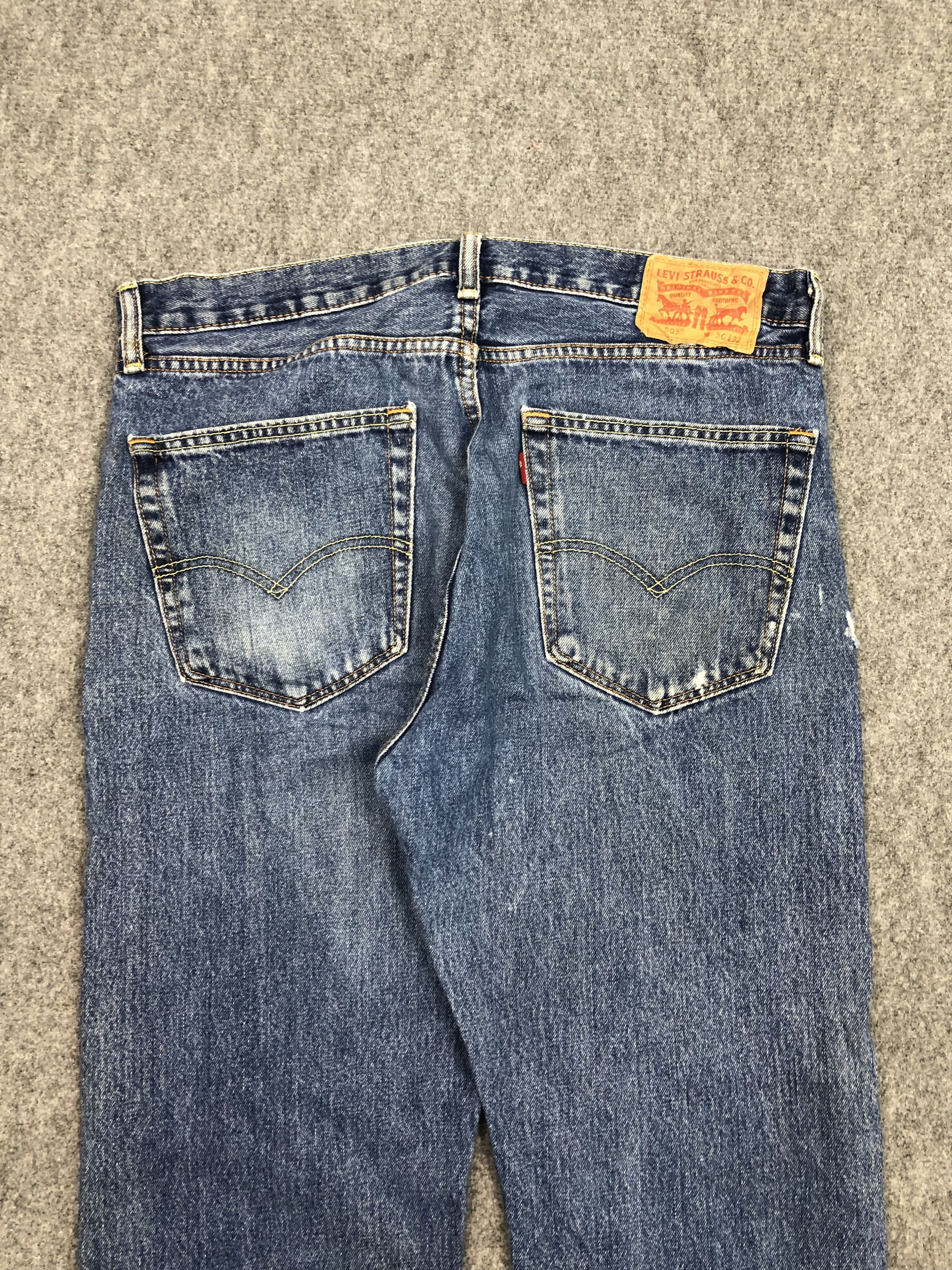 Levi's × Vintage Vintage Levis 505 Regular Fit Blue Denim DP0322 Size US 36 / EU 52 - 4 Thumbnail