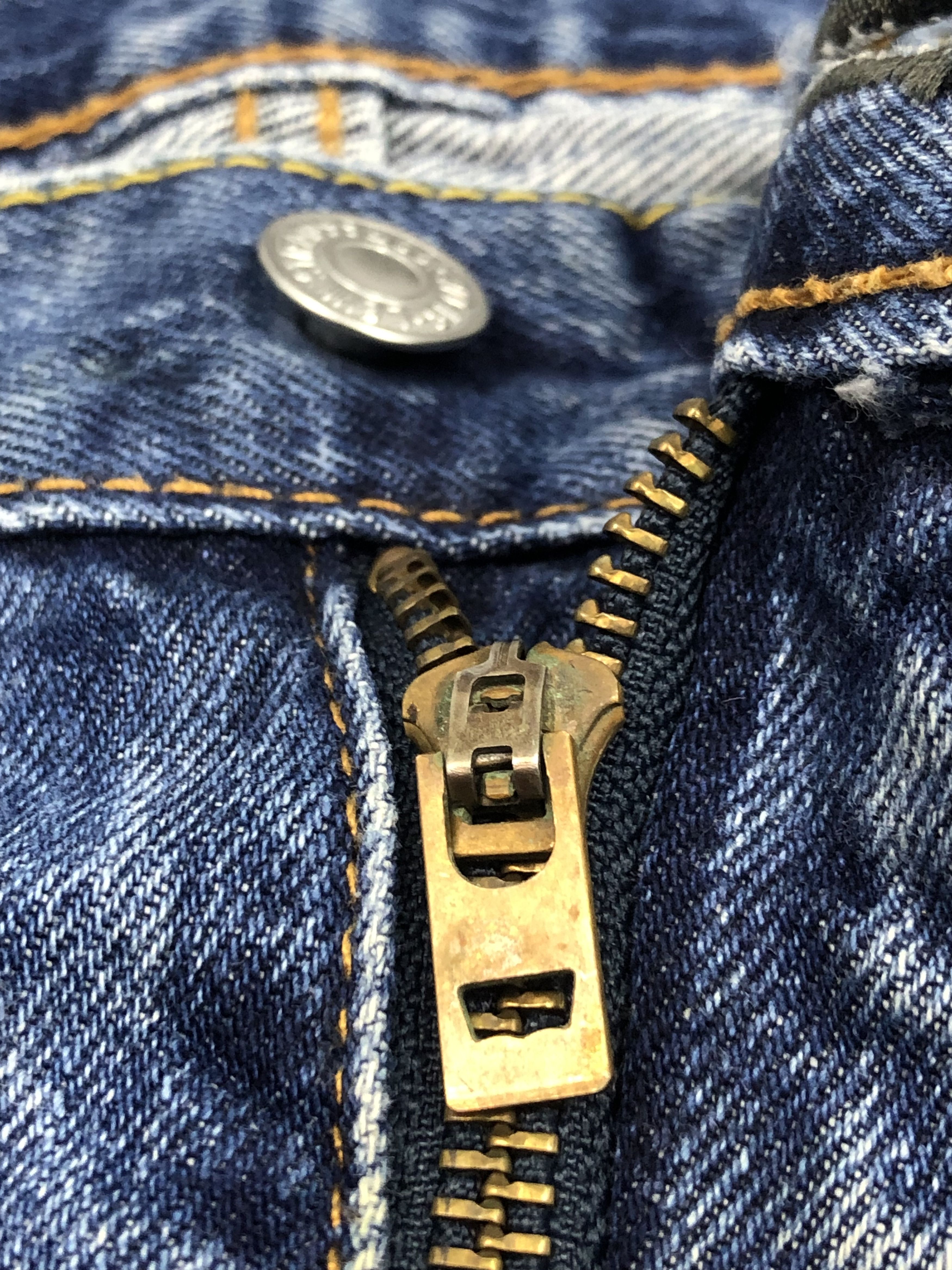 Levi's × Vintage Vintage Levis 505 Regular Fit Blue Denim DP0322 Size US 36 / EU 52 - 8 Thumbnail