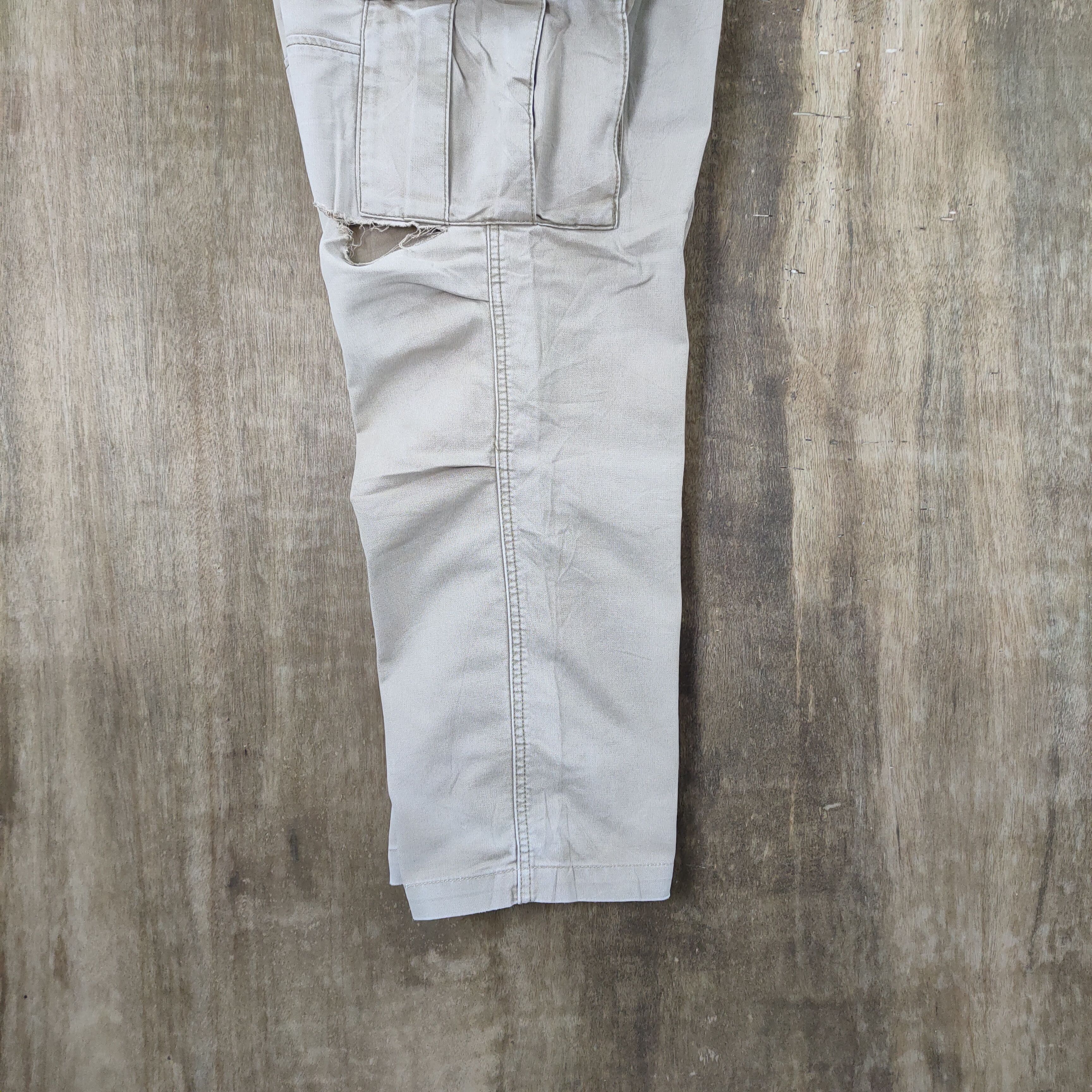 Alpha Industries VINTAGE ALPHA FADED DISTRESSED KNEE CARGO PANTS Size US 30 / EU 46 - 9 Thumbnail