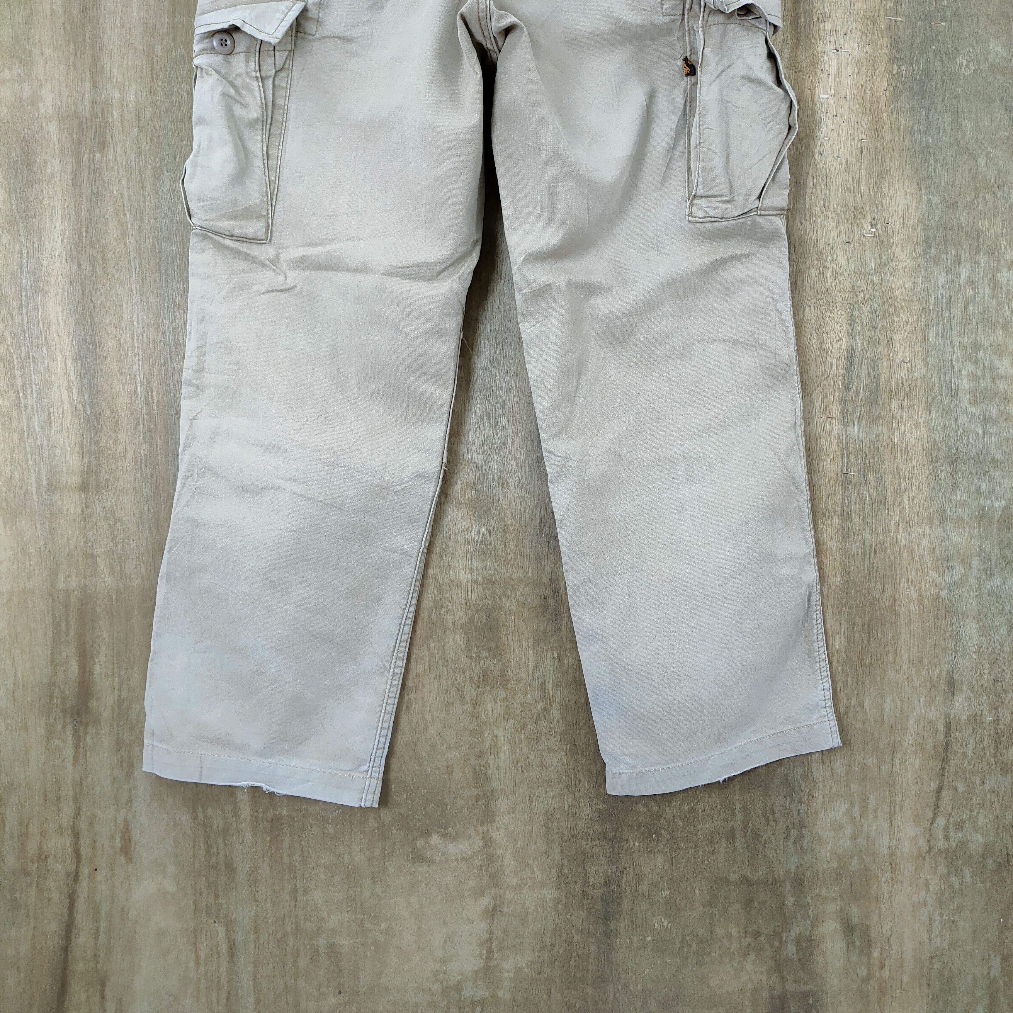 Alpha Industries VINTAGE ALPHA FADED DISTRESSED KNEE CARGO PANTS Size US 30 / EU 46 - 11 Thumbnail