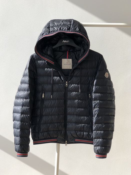 Moncler best sale eliot jacket