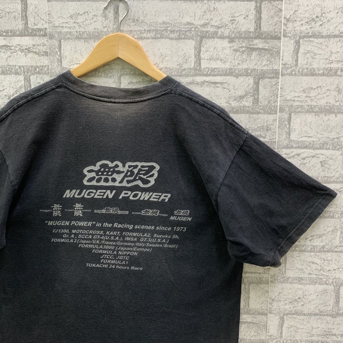 Vintage Vintage 90s Mugen Power Racing V Neck T-shirts Size US L / EU 52-54 / 3 - 3 Thumbnail