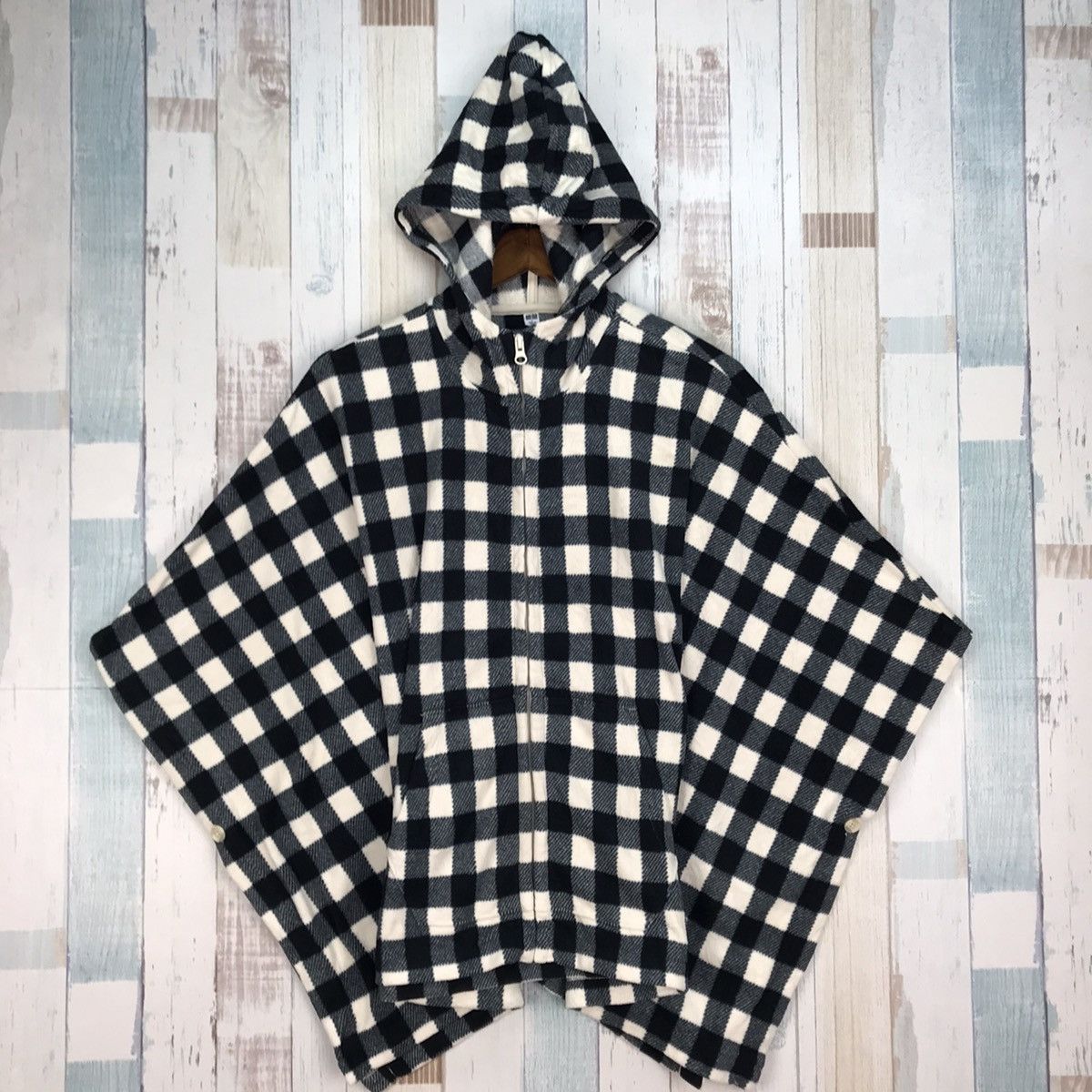 Japanese Brand × Vintage 💥RARE💥UNIQLO PONCHO x JAPANESE BRAND Size US XXL / EU 58 / 5 - 1 Thumbnail