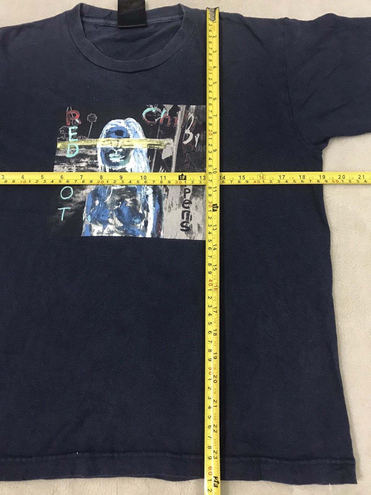 Band Tees × Vintage Vintage 90s Red Hot Chili Peppers RHCP Band Tee/Tshirt Size US S / EU 44-46 / 1 - 9 Thumbnail