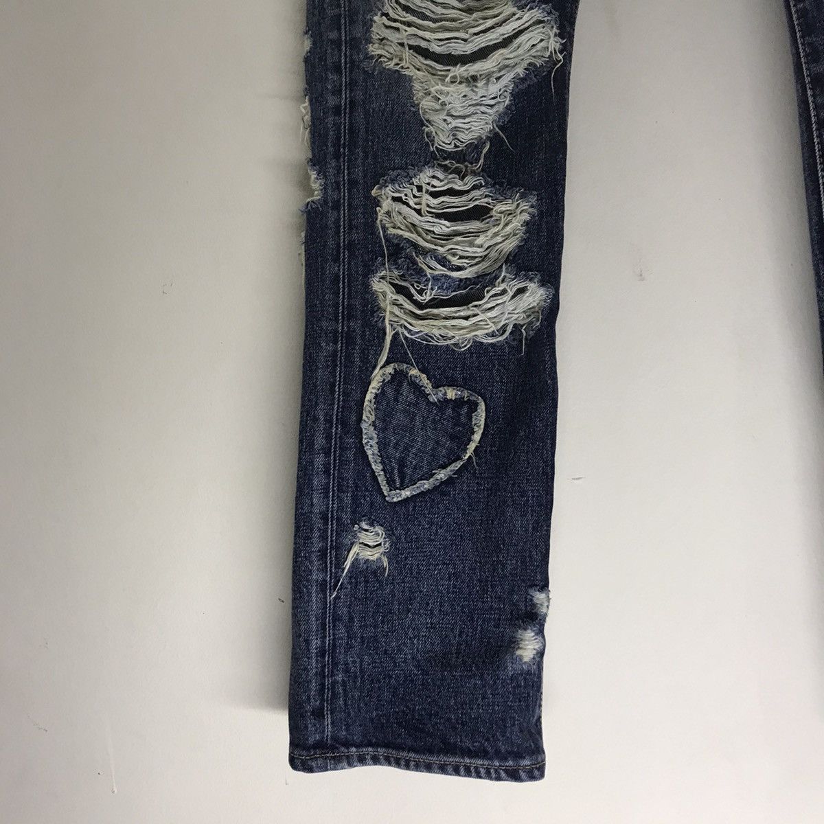 Japanese Brand Japanese Brand RNA.inc Thashed Jeans Size 28" / US 6 / IT 42 - 8 Thumbnail