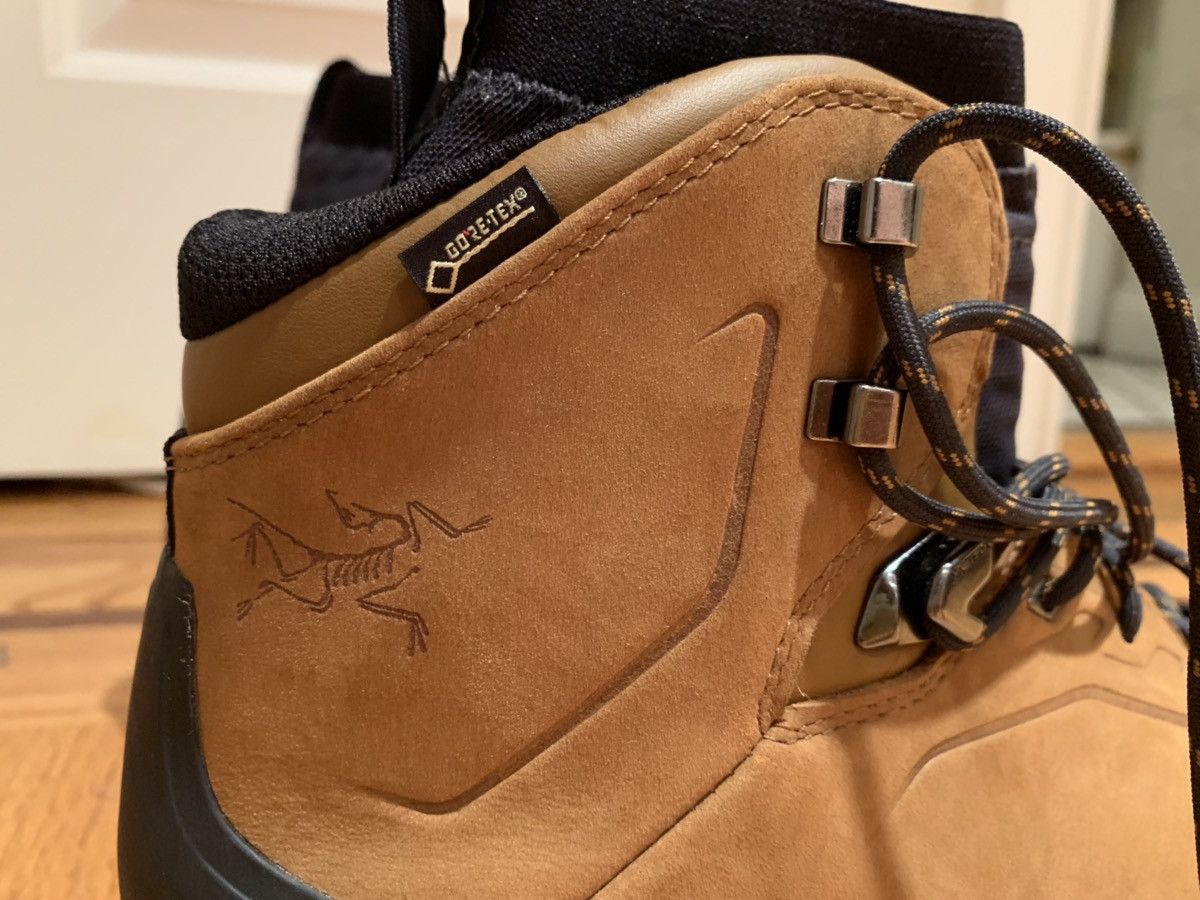 Arc'teryx Ar c'teryx Bora2 GTX Mid Backpacking Boot Size US 9.5 / EU 42-43 - 2 Thumbnail