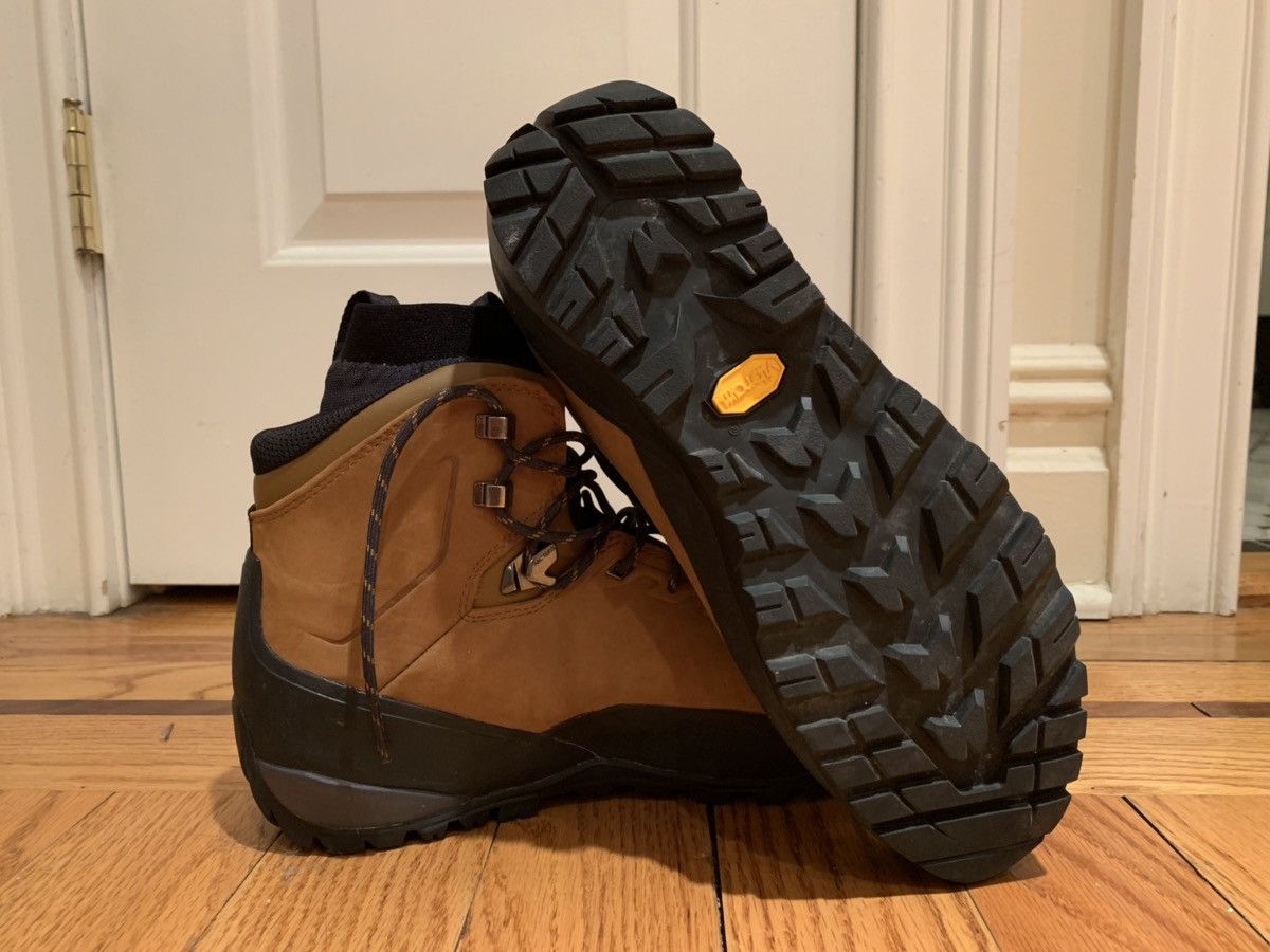 Arc'teryx Ar c'teryx Bora2 GTX Mid Backpacking Boot Size US 9.5 / EU 42-43 - 3 Thumbnail