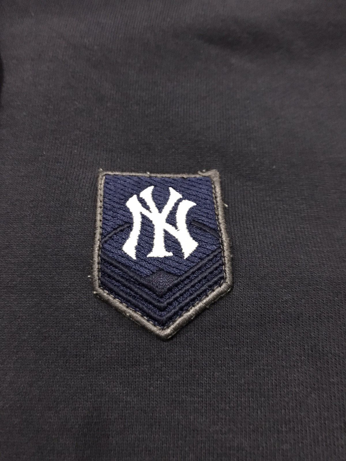 MLB × Only NY MLB NY SWEATSHIRT HOODIE PULLOVER Size US L / EU 52-54 / 3 - 5 Thumbnail
