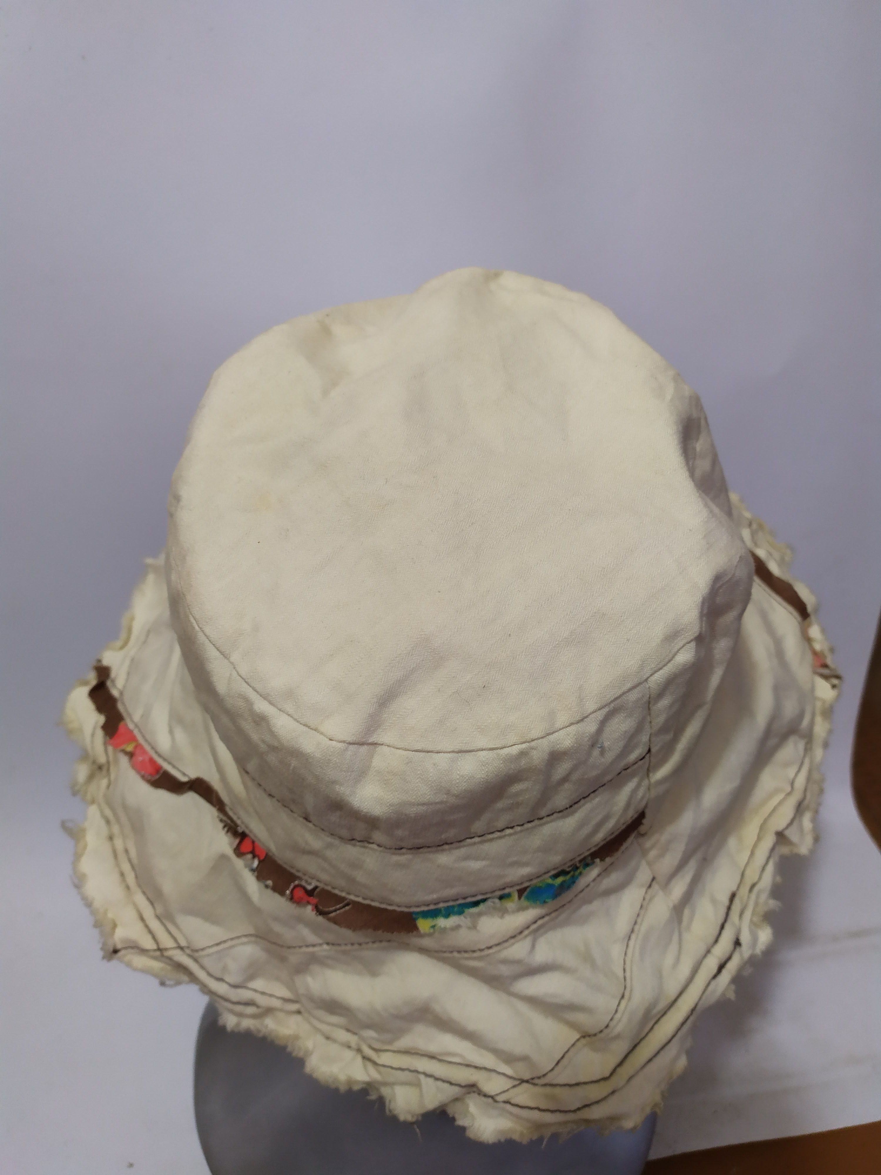 Japanese Brand Unknown Distressed Patchwork Bucket hats Hairy Design Size ONE SIZE - 9 Thumbnail
