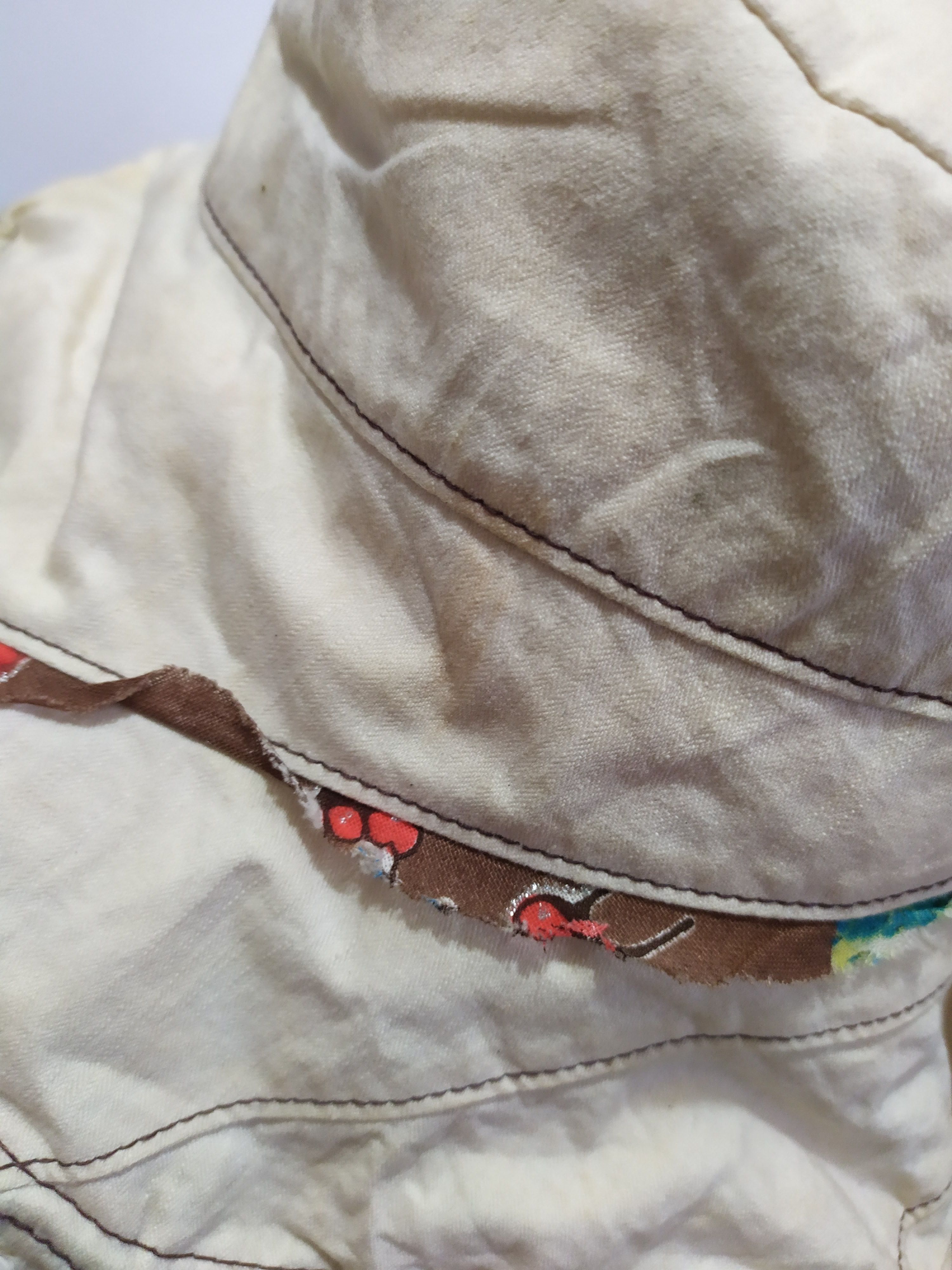 Japanese Brand Unknown Distressed Patchwork Bucket hats Hairy Design Size ONE SIZE - 6 Thumbnail