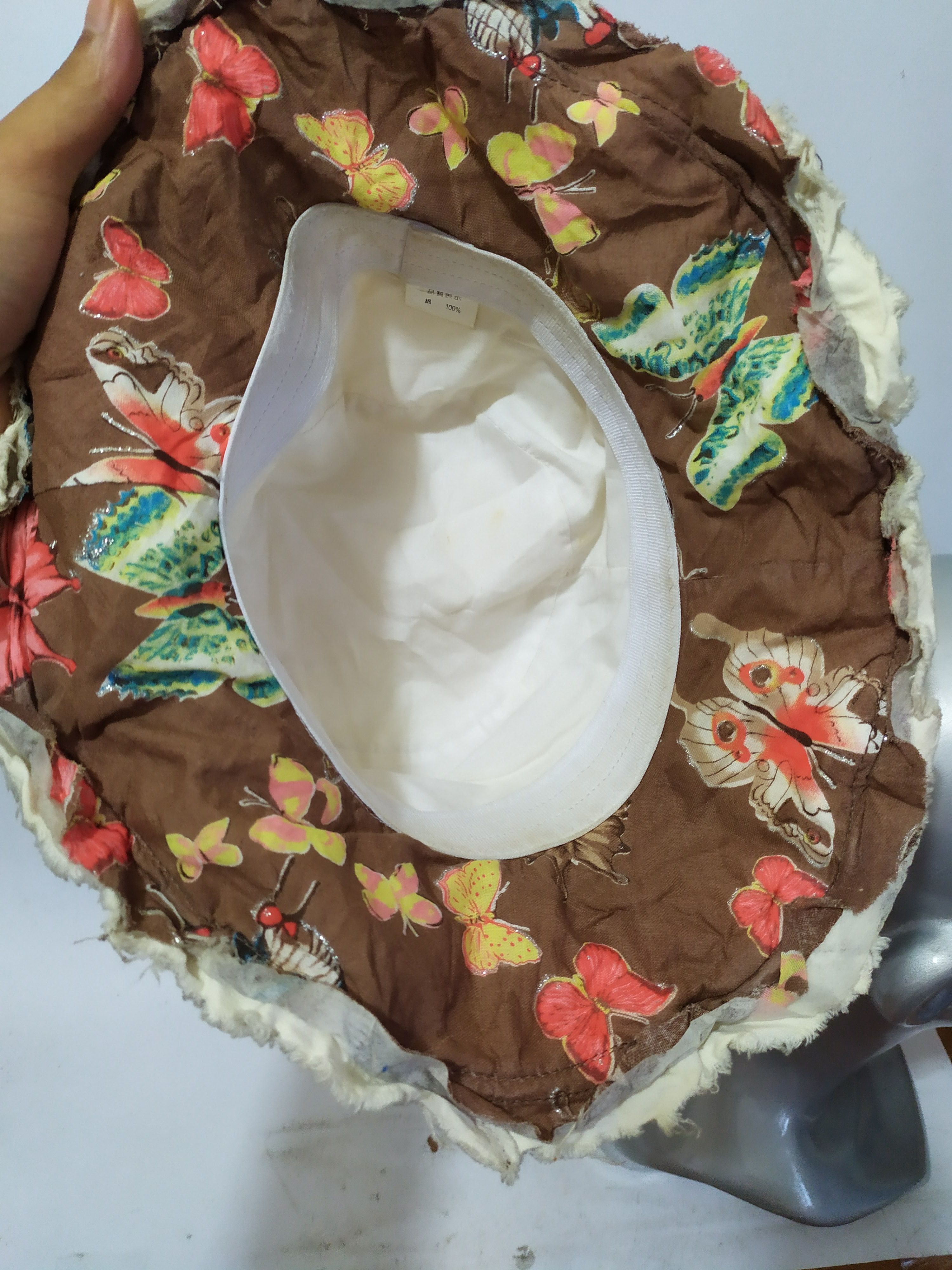 Japanese Brand Unknown Distressed Patchwork Bucket hats Hairy Design Size ONE SIZE - 11 Thumbnail