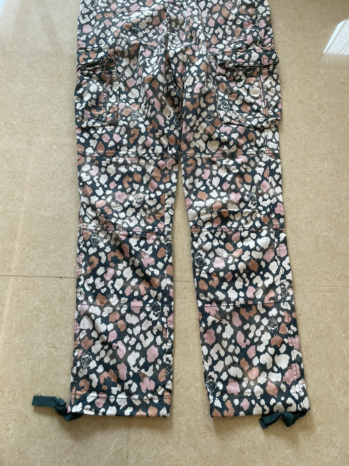 Icecream Icecream 🍦 cargo pants 34 Size US 34 / EU 50 - 6 Thumbnail