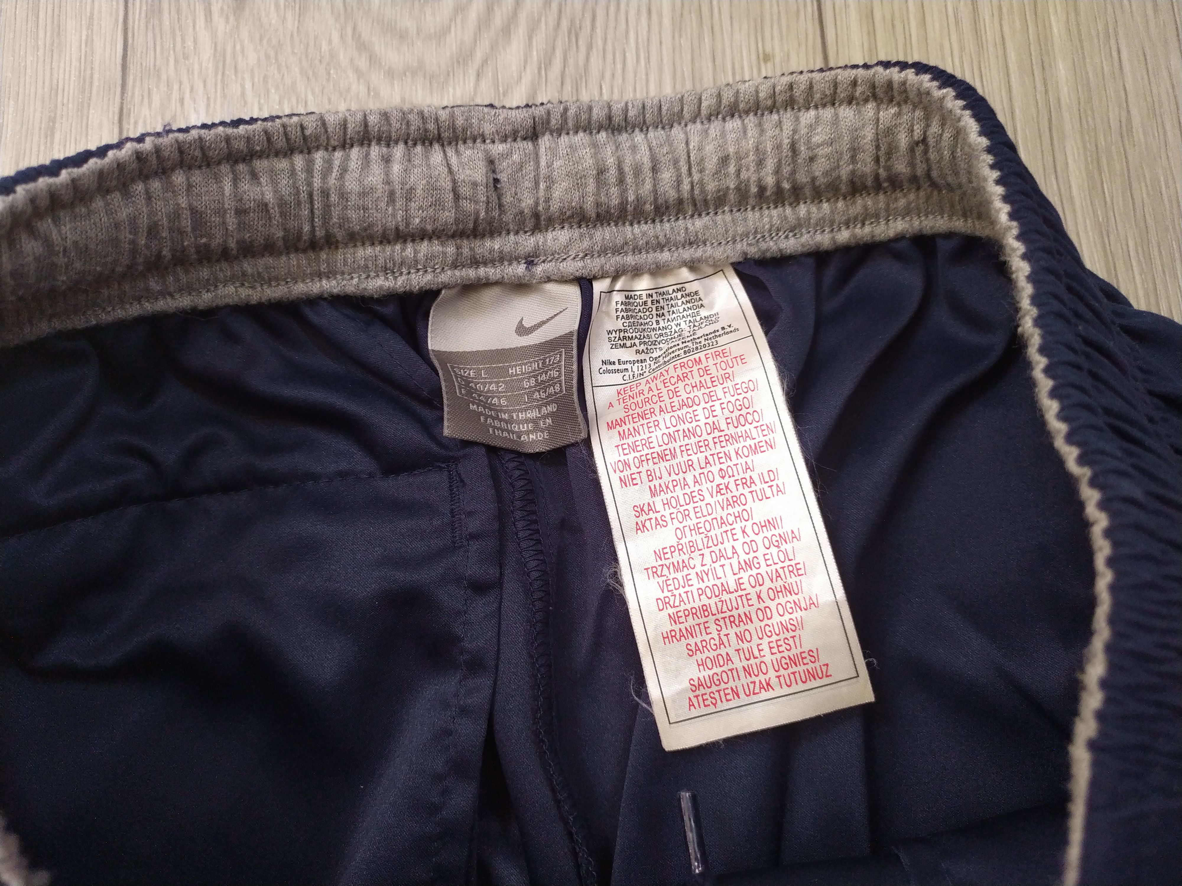 Nike Nike vintage pants fit tiny swoosh Size US 32 / EU 48 - 3 Thumbnail