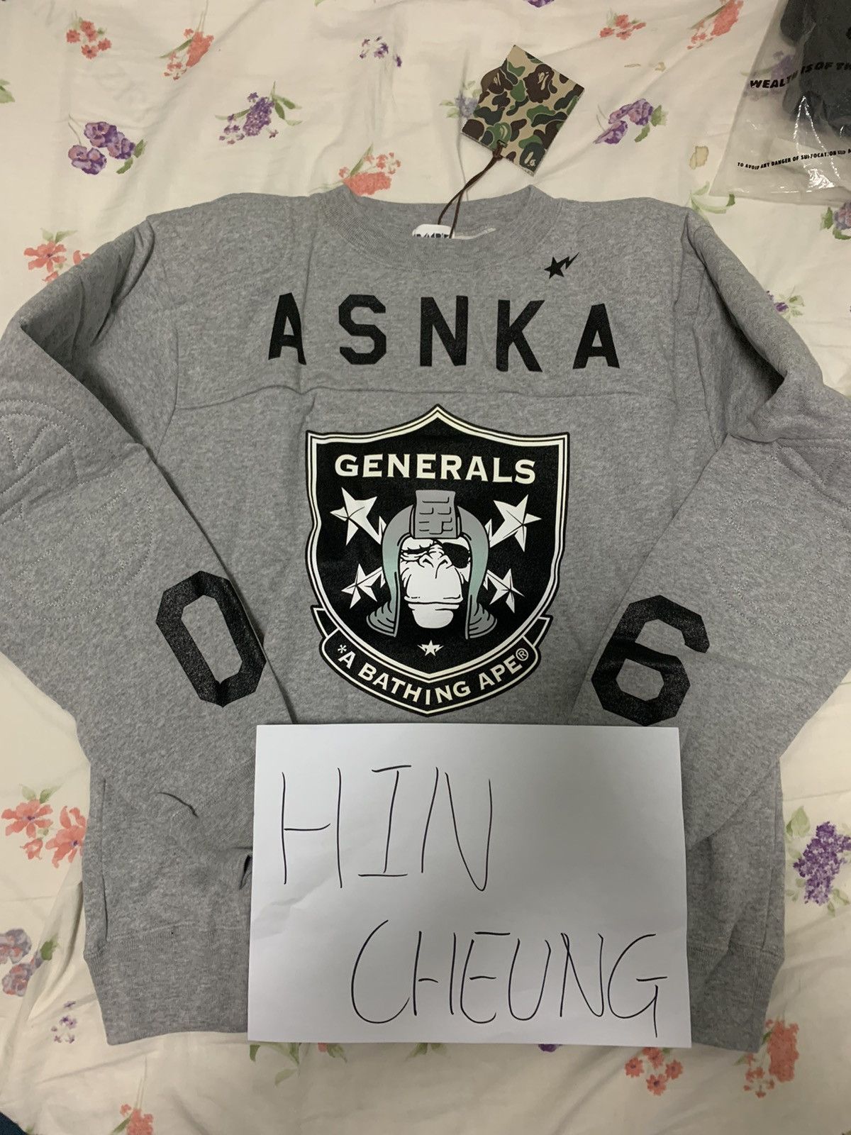 Bape Bape busy work sweater Size US S / EU 44-46 / 1 - 1 Thumbnail