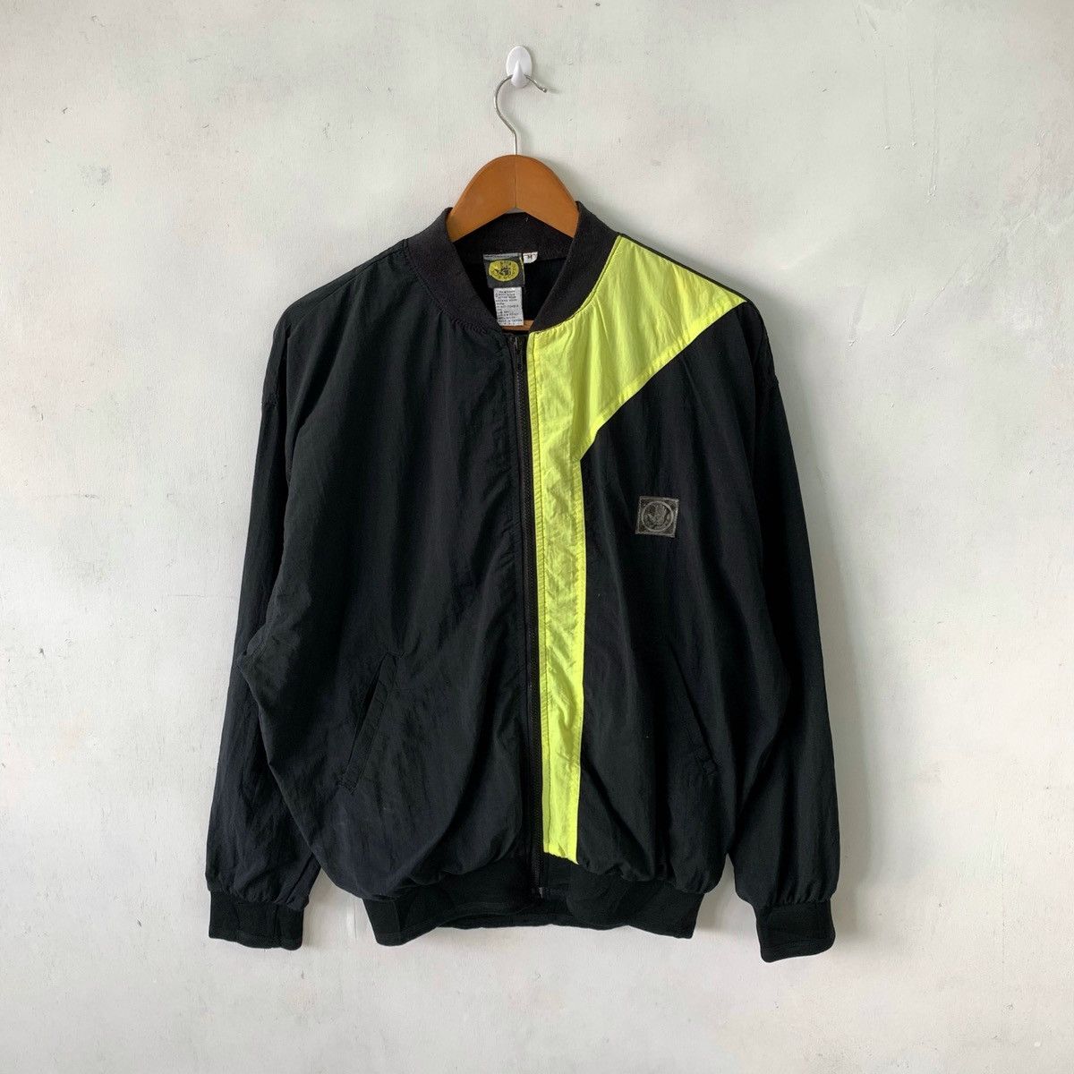 Body Glove × Vintage Vintage Body Glove Big Logo Light Weight Jacket Size US M / EU 48-50 / 2 - 3 Thumbnail