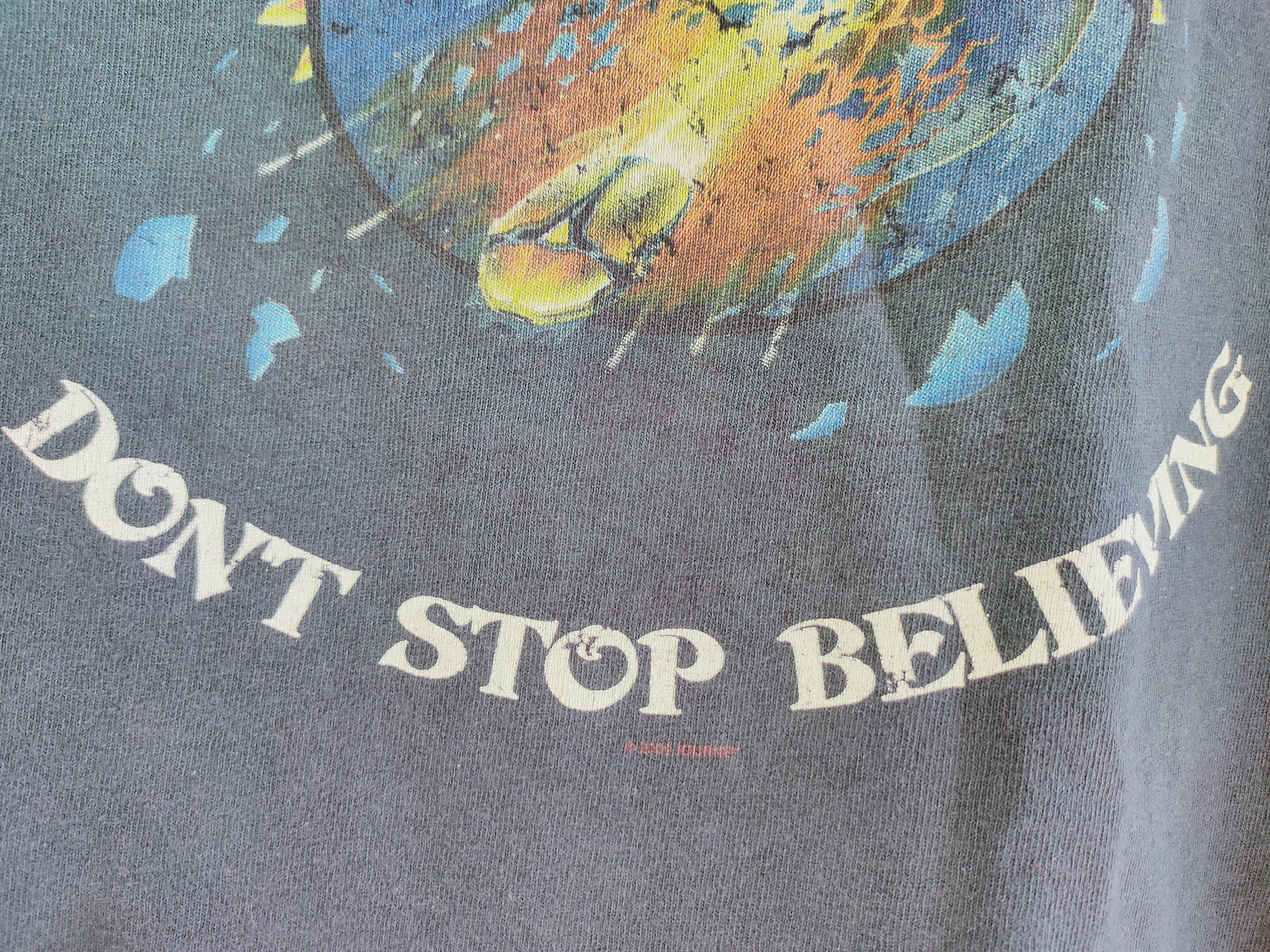 Band Tees Vintage Y2K (2002) JOURNEY : DON'T STOP BELIEVING tee Size US XL / EU 56 / 4 - 5 Thumbnail