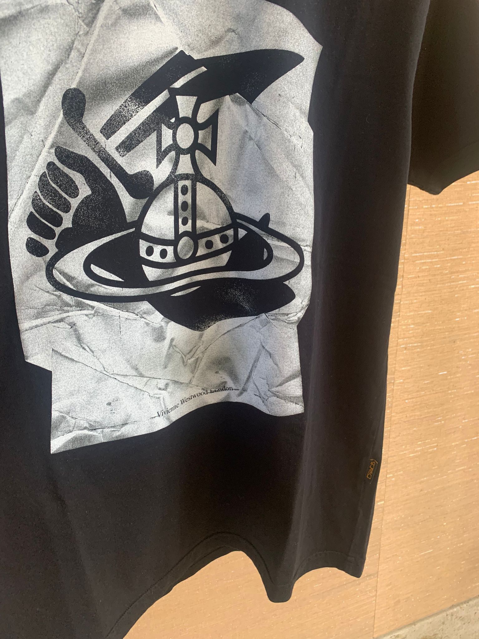 Vivienne Westwood o1rshd1 Arm & Cutlass Print Tee Size US S / EU 44-46 / 1 - 3 Thumbnail