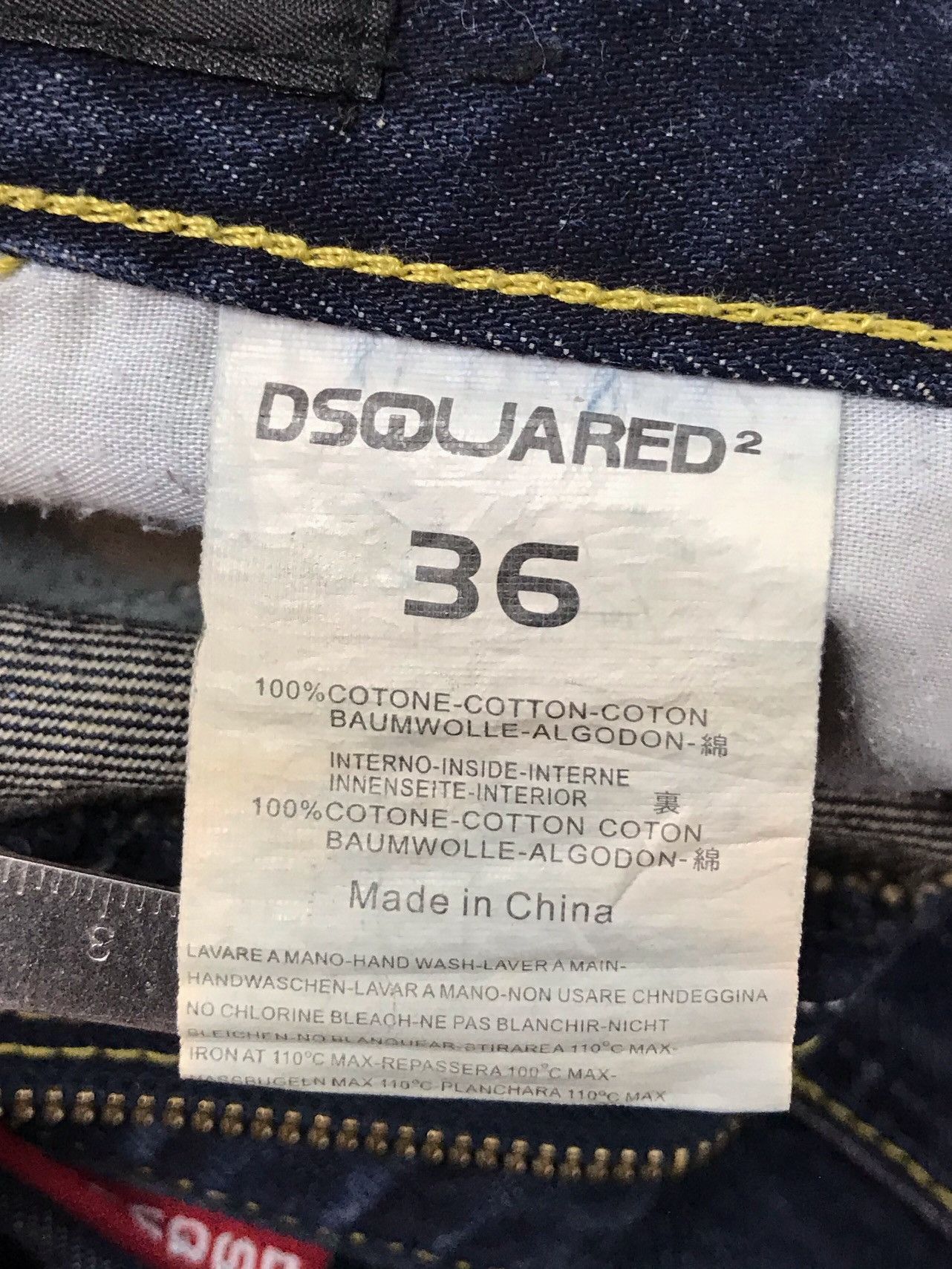 Dsquared2 Dsquared2 Jeans size W 36 L 32 Size US 36 / EU 52 - 11 Thumbnail