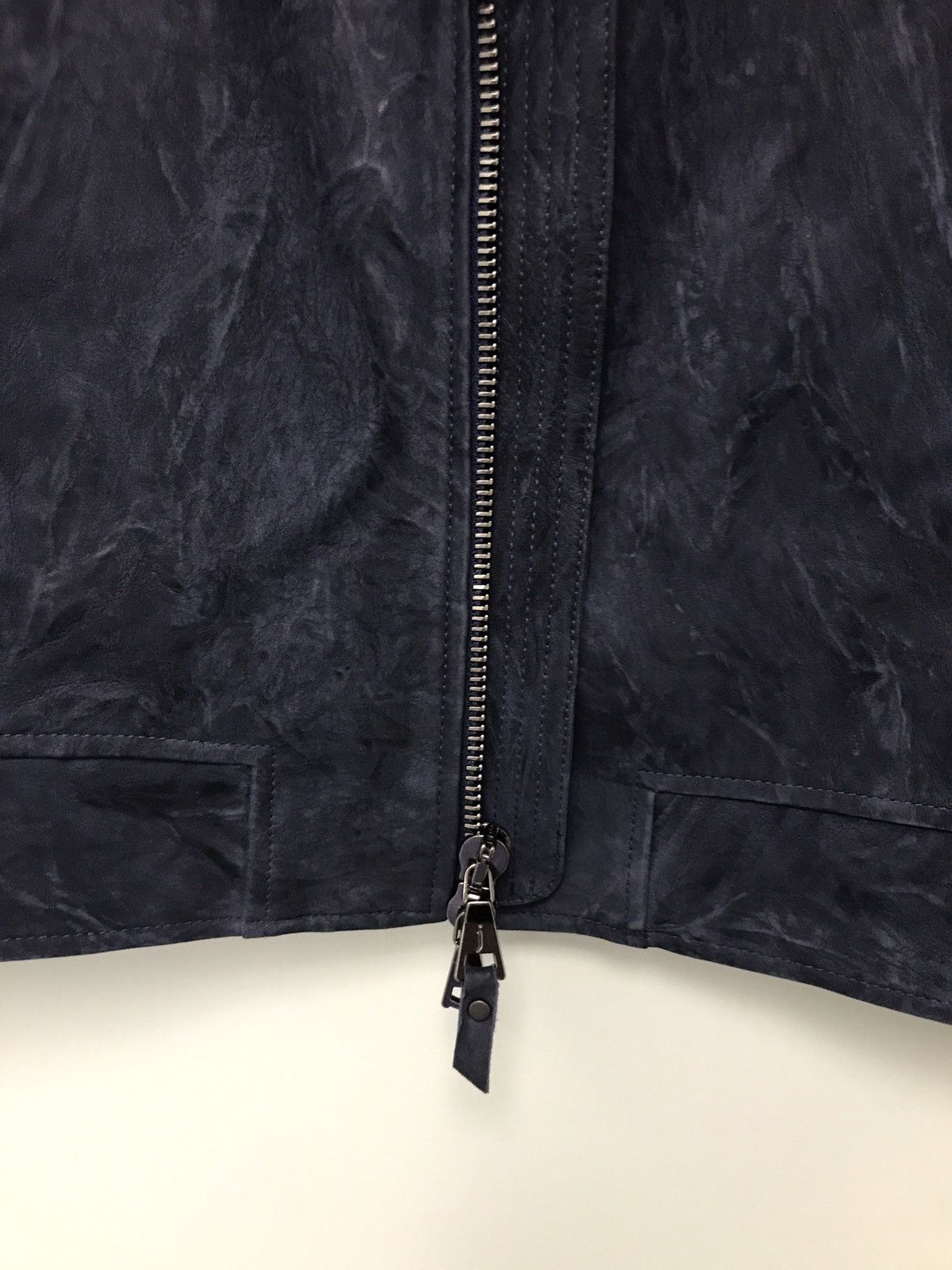 John Varvatos Suede bomber jacket. Size EU 52 USA 42 Size US L / EU 52-54 / 3 - 9 Thumbnail