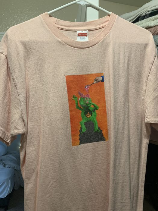 Supreme Supreme Kermit the Frog Tee in Pink | Grailed