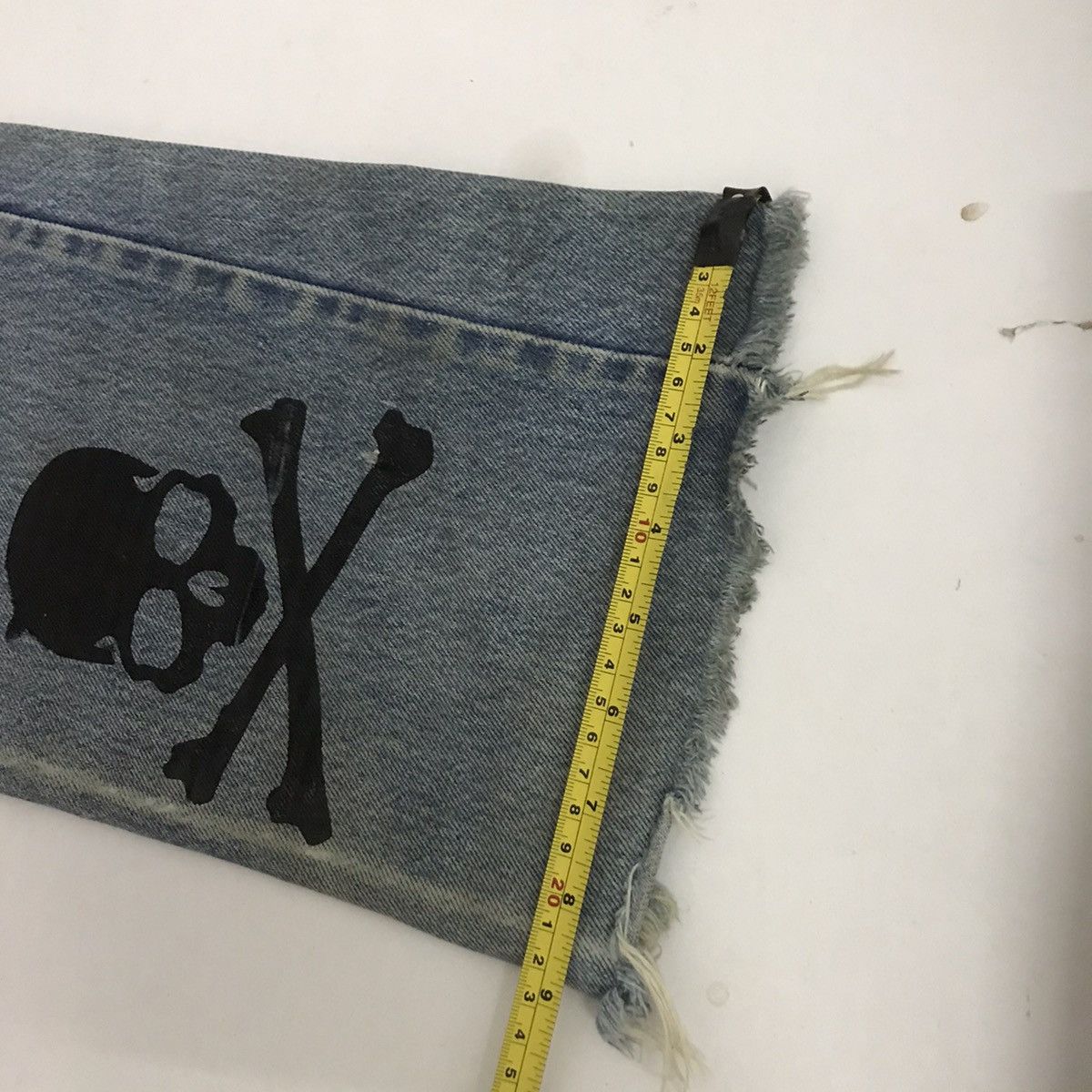 Levi's Vintage Clothing RARE🔥LEVIS 517 ORANGE TAG BOOT CUT SKULL ART DENIM PANTS Size US 30 / EU 46 - 15 Thumbnail