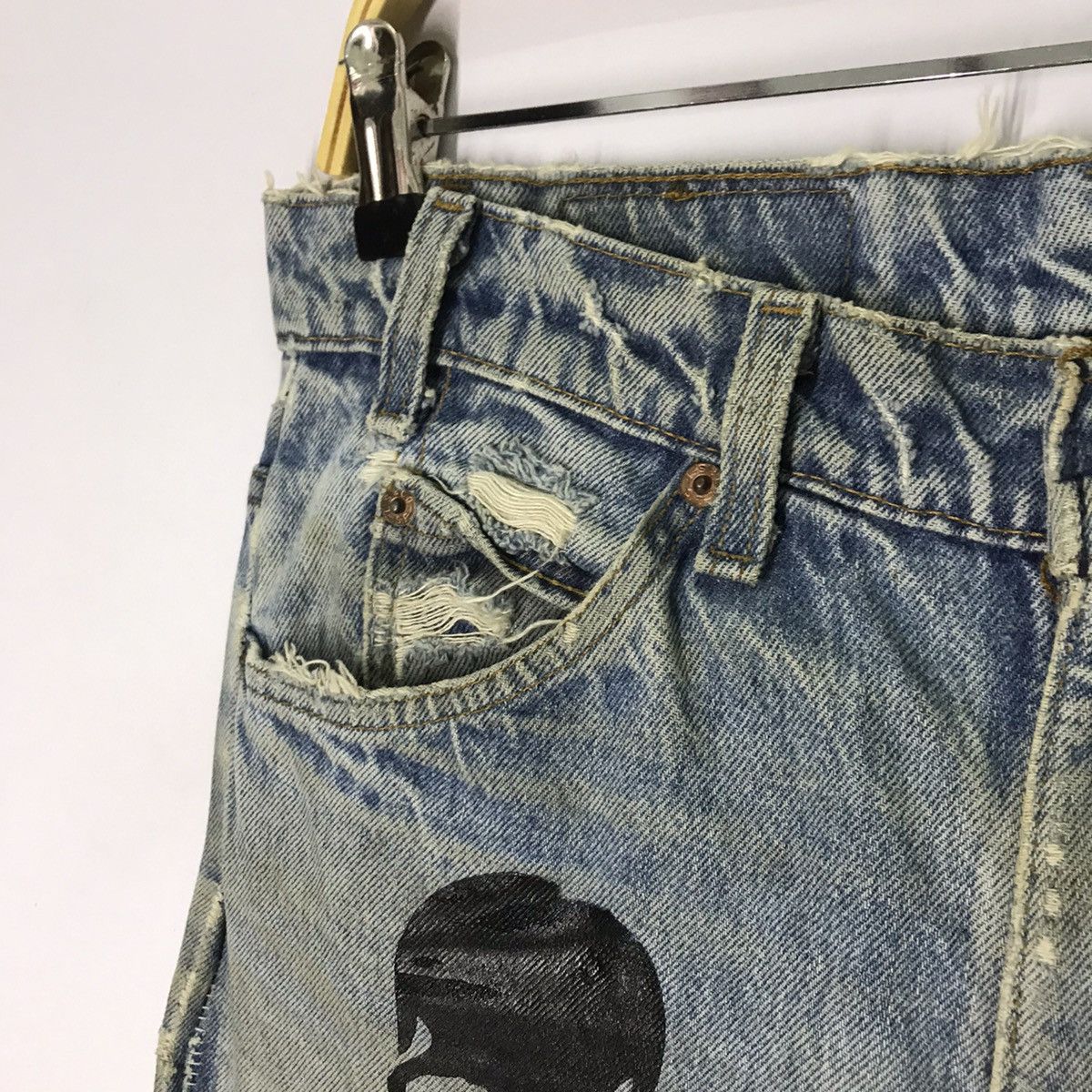 Levi's Vintage Clothing RARE🔥LEVIS 517 ORANGE TAG BOOT CUT SKULL ART DENIM PANTS Size US 30 / EU 46 - 5 Thumbnail