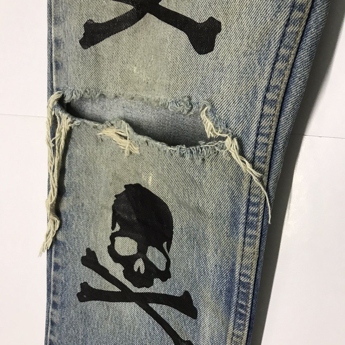Levi's Vintage Clothing RARE🔥LEVIS 517 ORANGE TAG BOOT CUT SKULL ART DENIM PANTS Size US 30 / EU 46 - 6 Thumbnail
