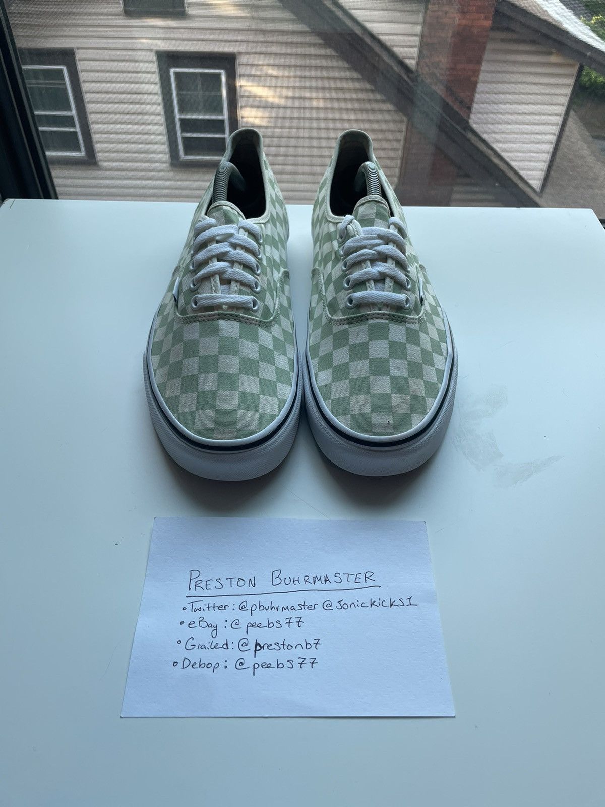 Olive green cheap checkered vans