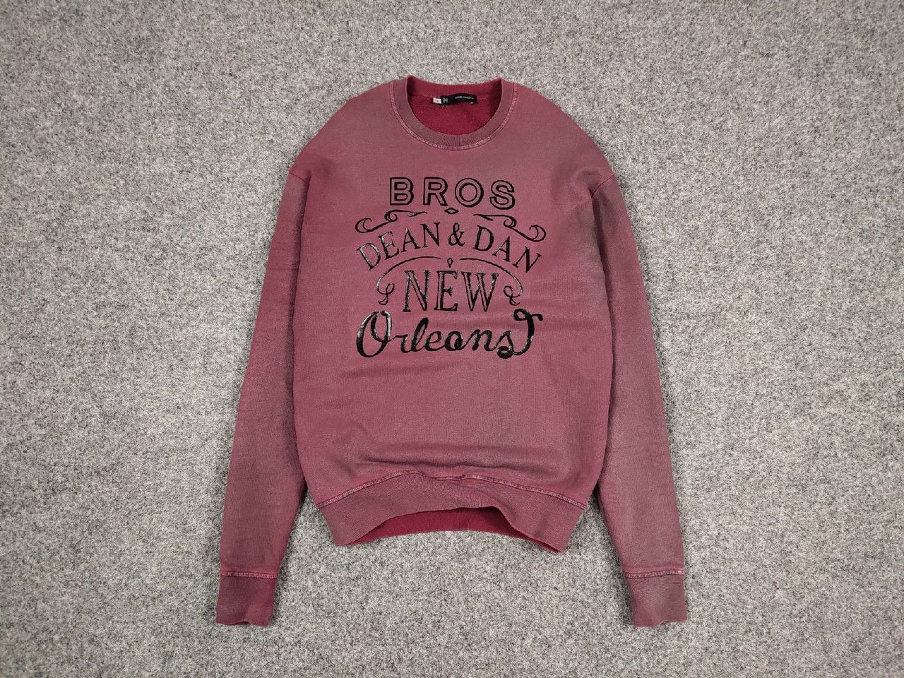 Dsquared2 Vintage Dsquared2 Big logo Bros Garment Dyed sweatshirt Size US XL / EU 56 / 4 - 1 Thumbnail