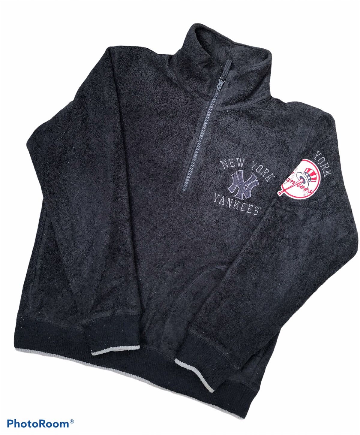 New York Yankees Pullover Sweatshirt