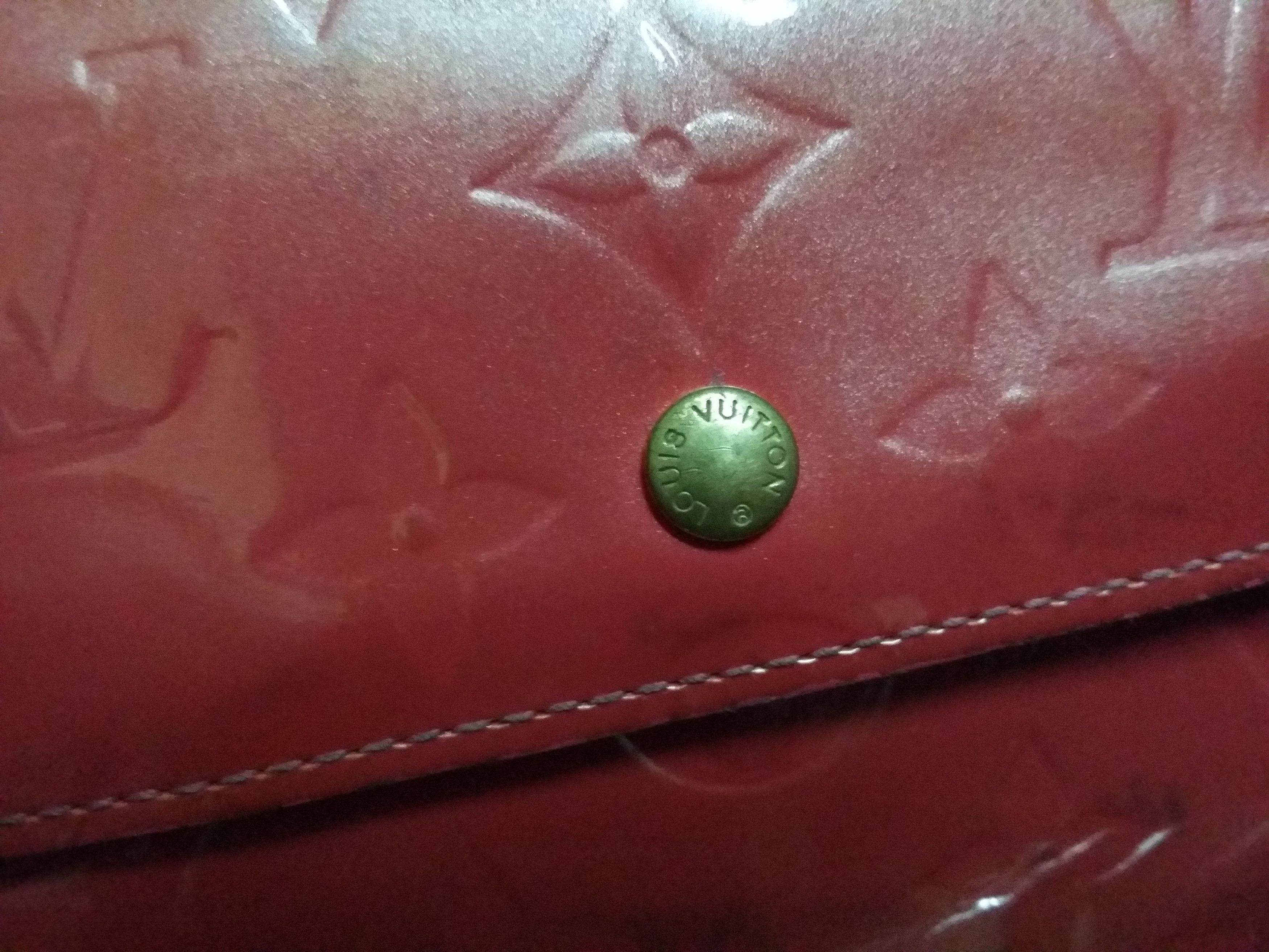 Louis Vuitton (OG) LOUIS VUITTON VERNIS LEATHER CHERRY RED LONG WALLET Size ONE SIZE - 5 Thumbnail